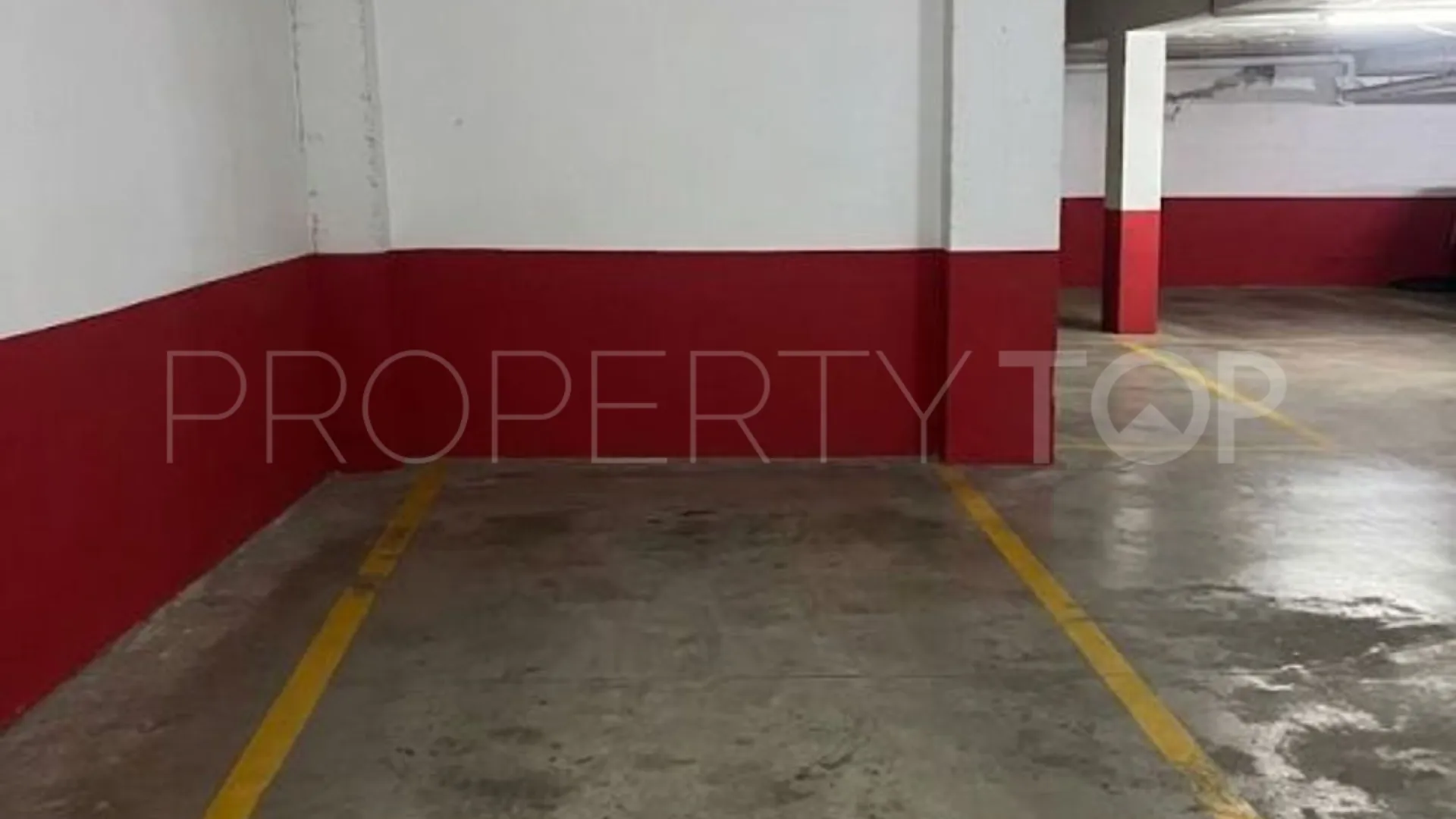 3 bedrooms Las Lagunas flat for sale