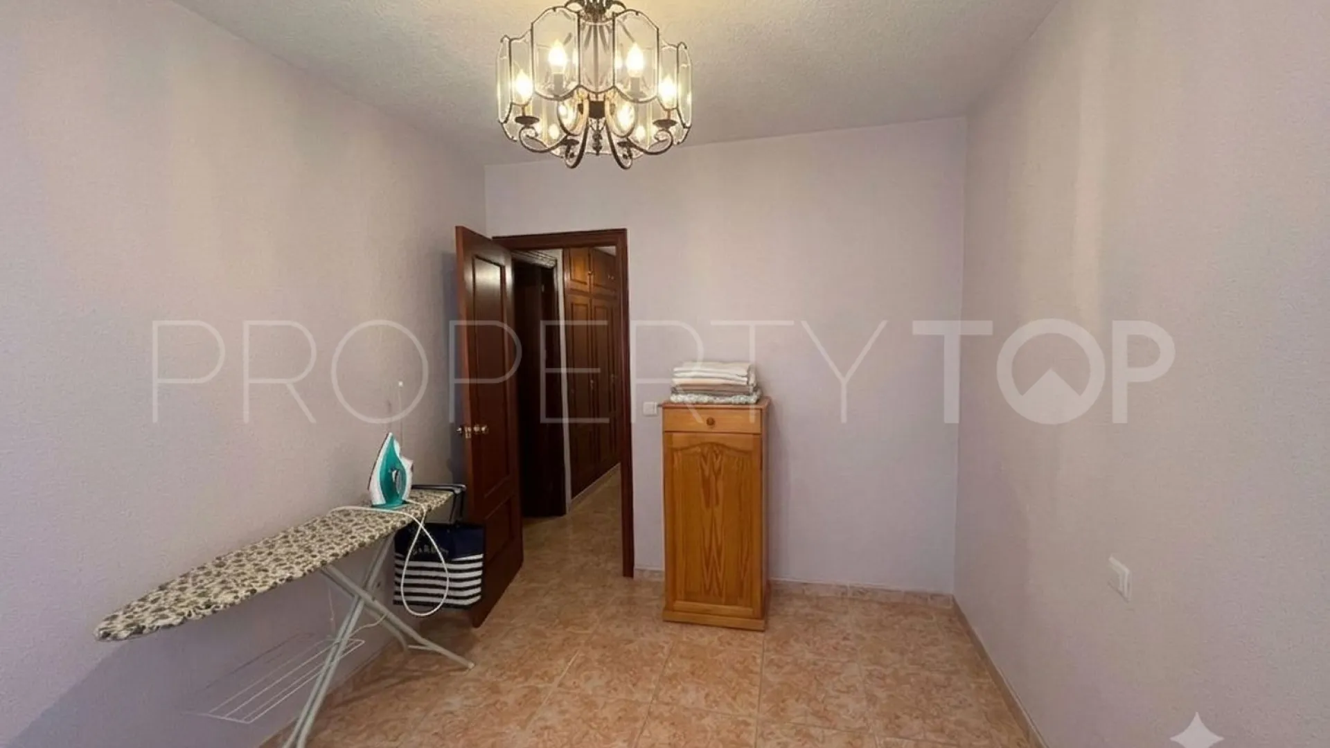 3 bedrooms Las Lagunas flat for sale