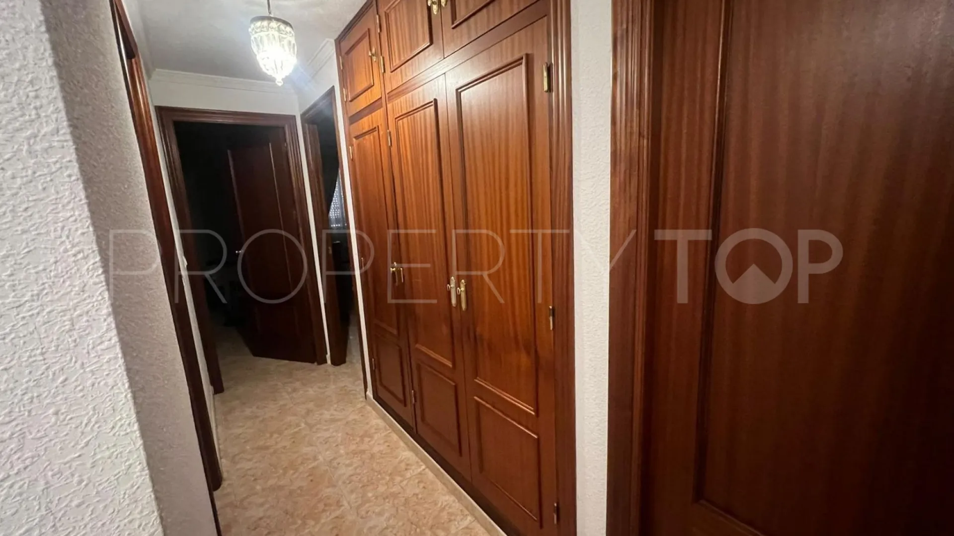 3 bedrooms Las Lagunas flat for sale