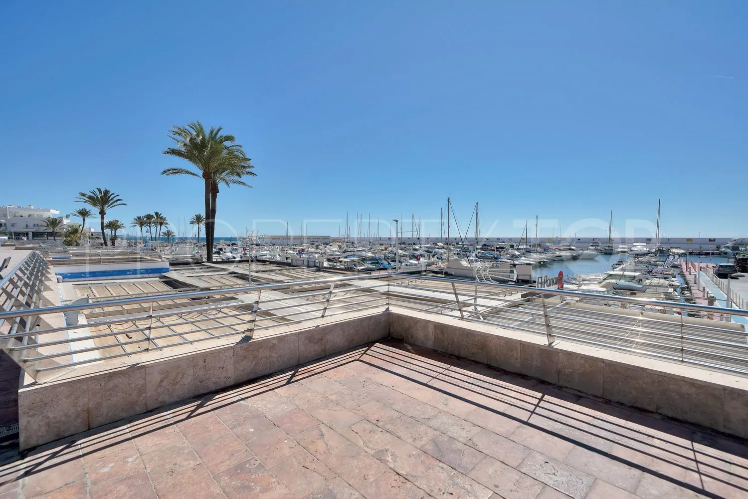 For sale Playa Bajadilla - Puertos 1 bedroom flat