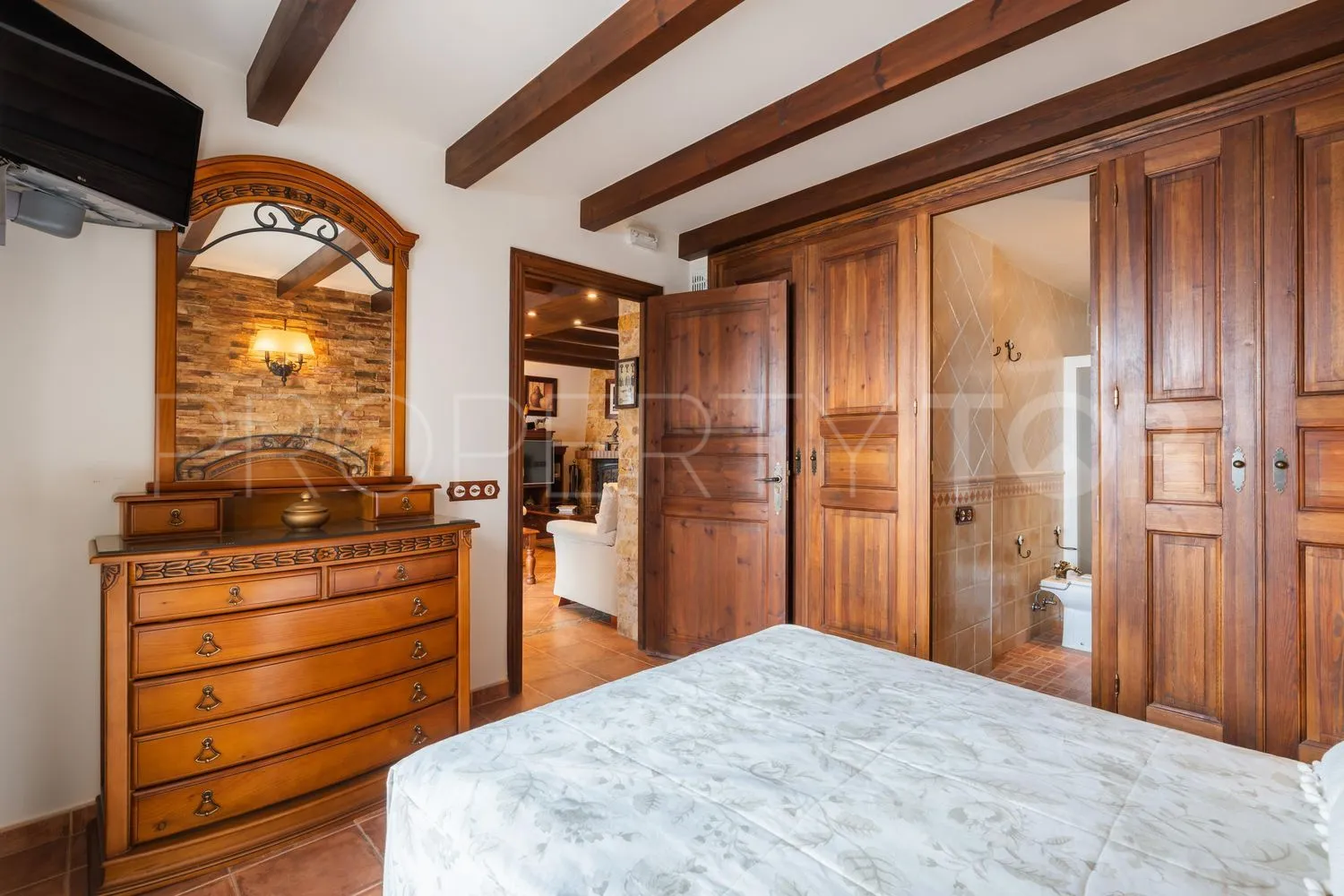Casa en venta con 4 dormitorios en Istan