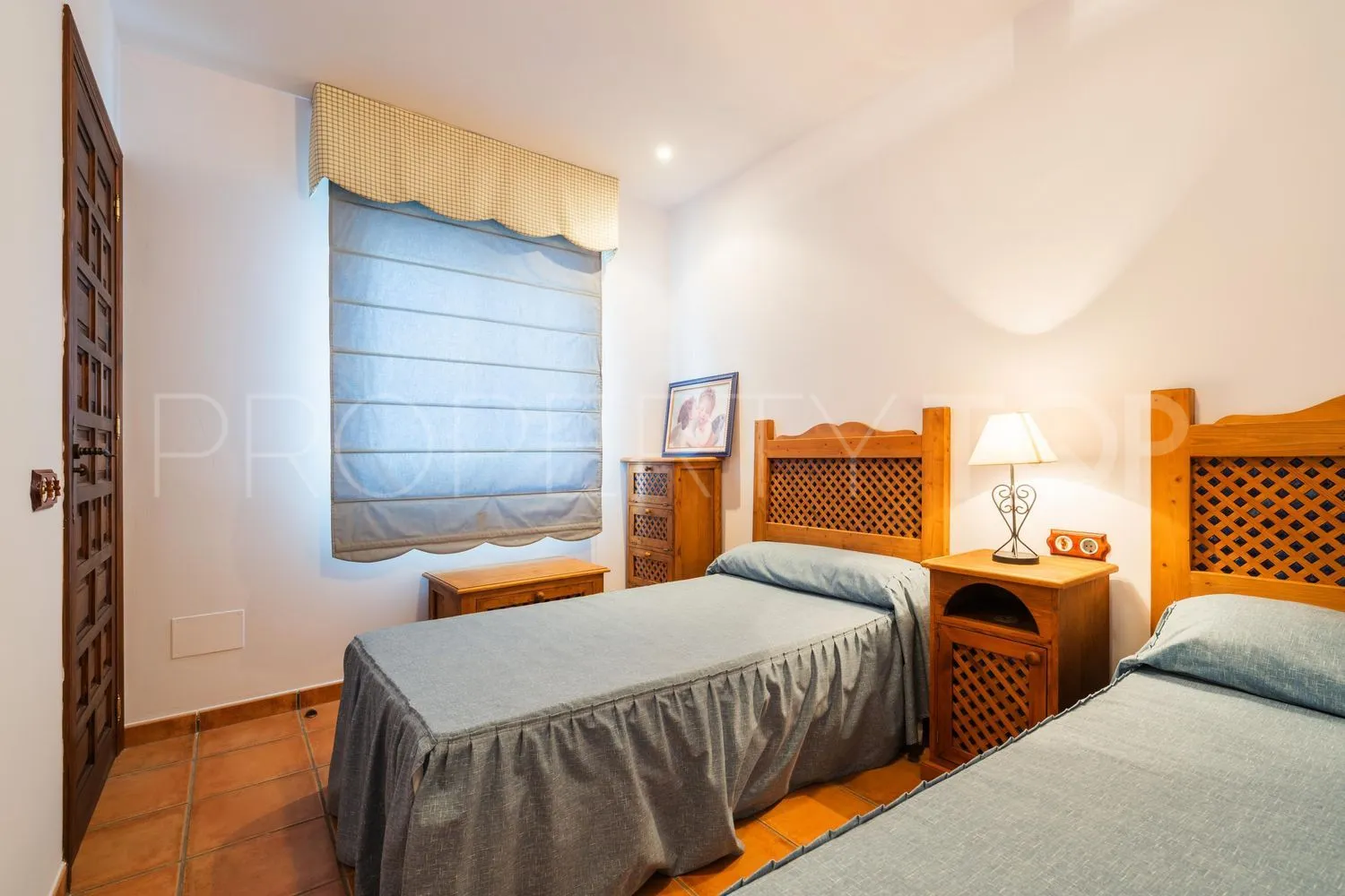 Casa en venta con 4 dormitorios en Istan