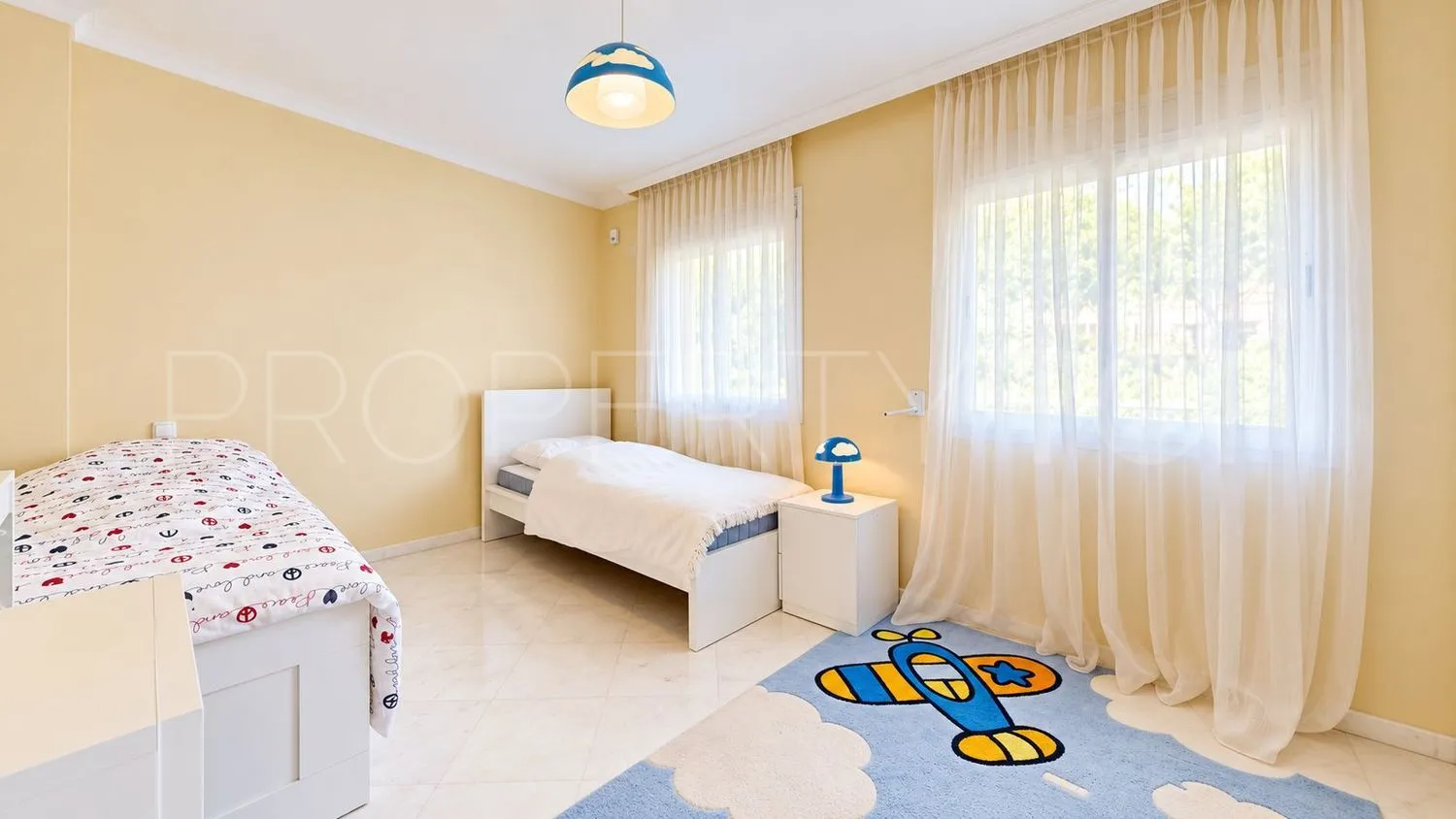 Comprar piso de 2 dormitorios en La Mairena