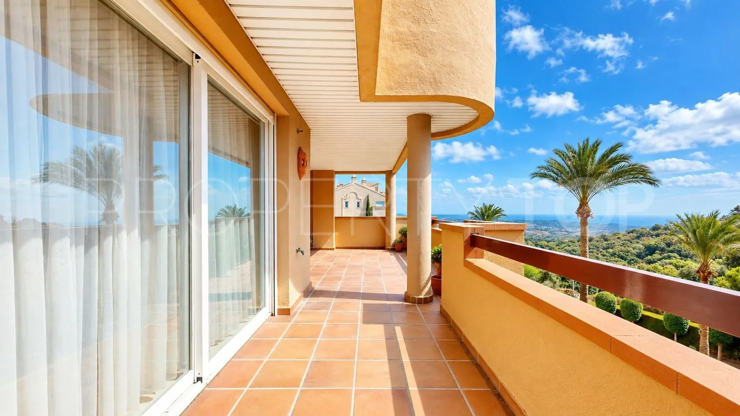 Comprar piso de 2 dormitorios en La Mairena