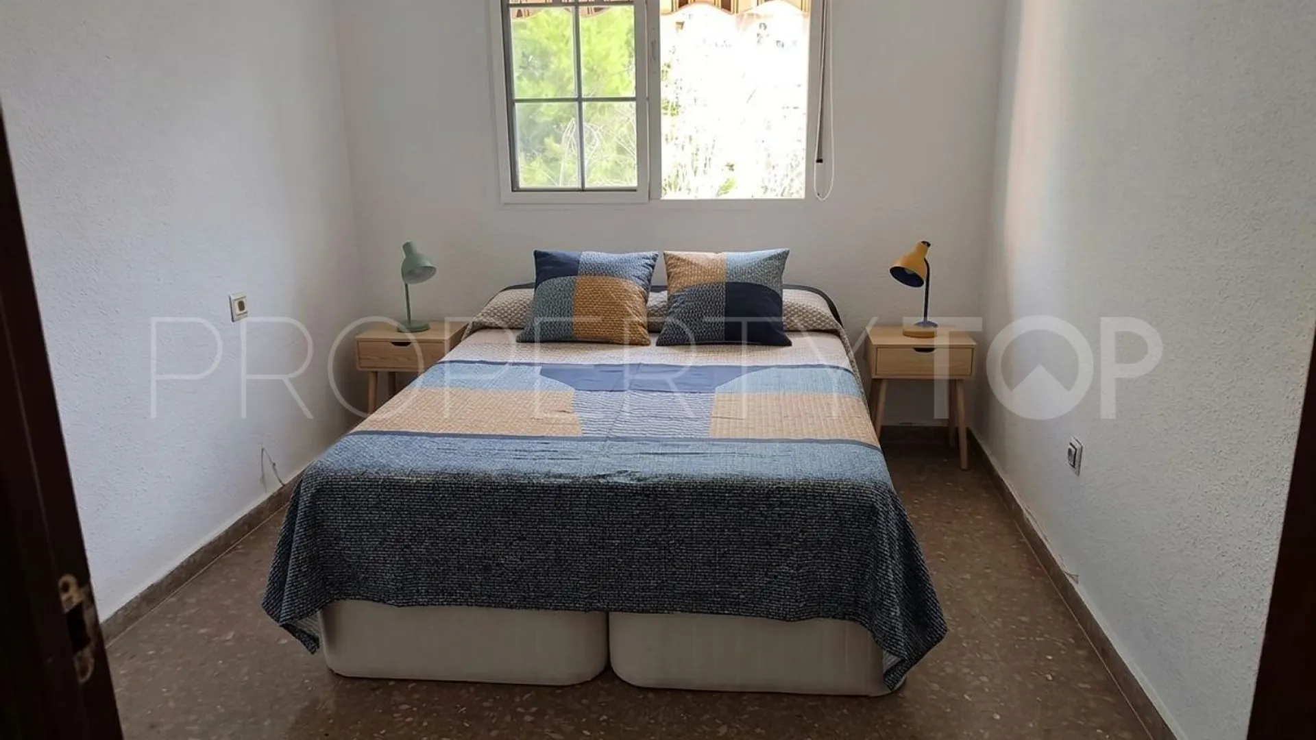 Piso con 4 dormitorios en venta en Malaga - Ciudad Jardín