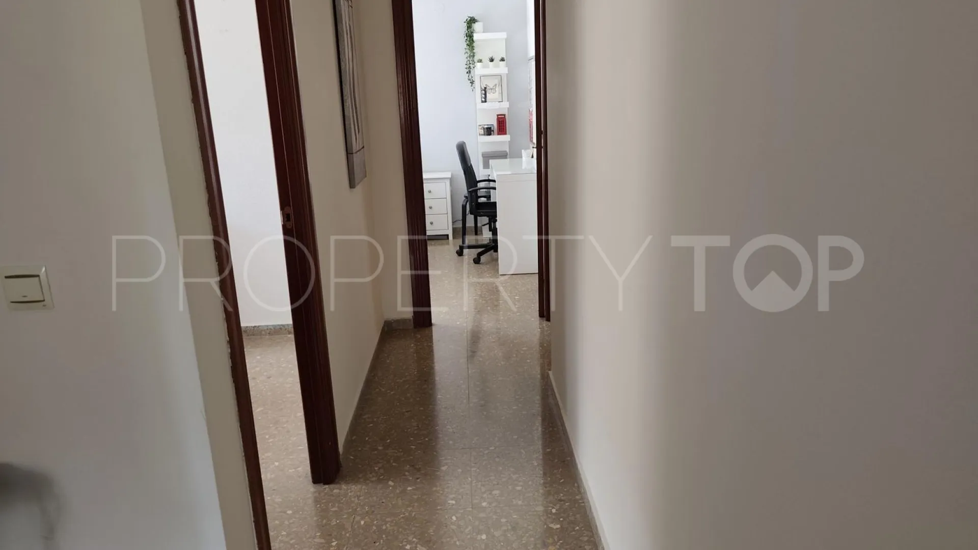 Piso con 4 dormitorios en venta en Malaga - Ciudad Jardín