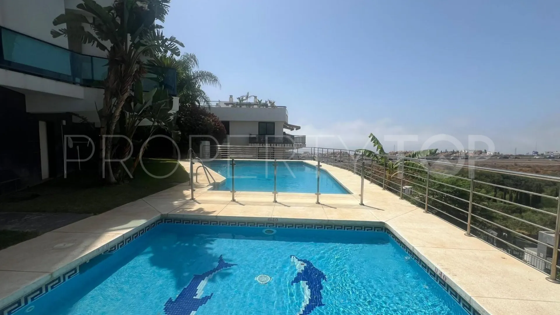 Se vende Ático de 2 dormitorios en Riviera del Sol