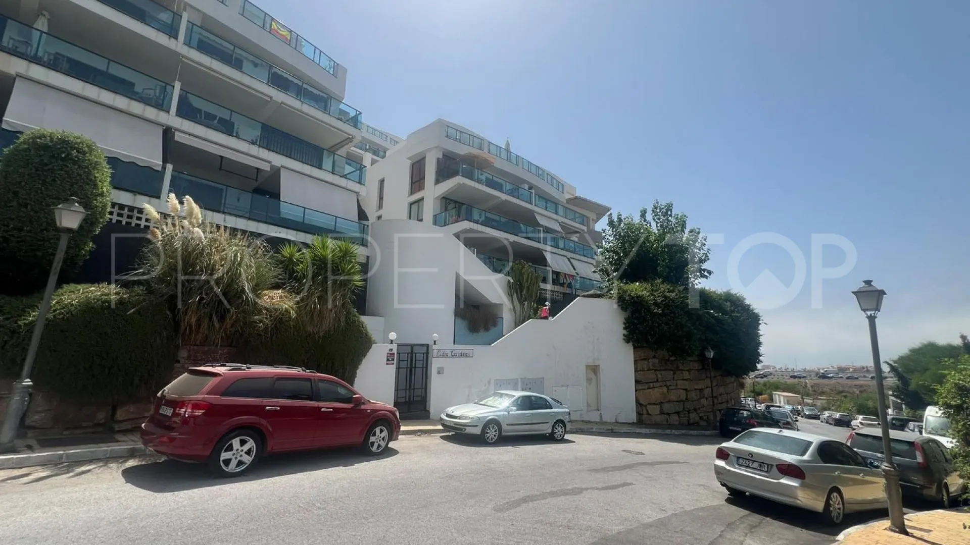 Se vende Ático de 2 dormitorios en Riviera del Sol