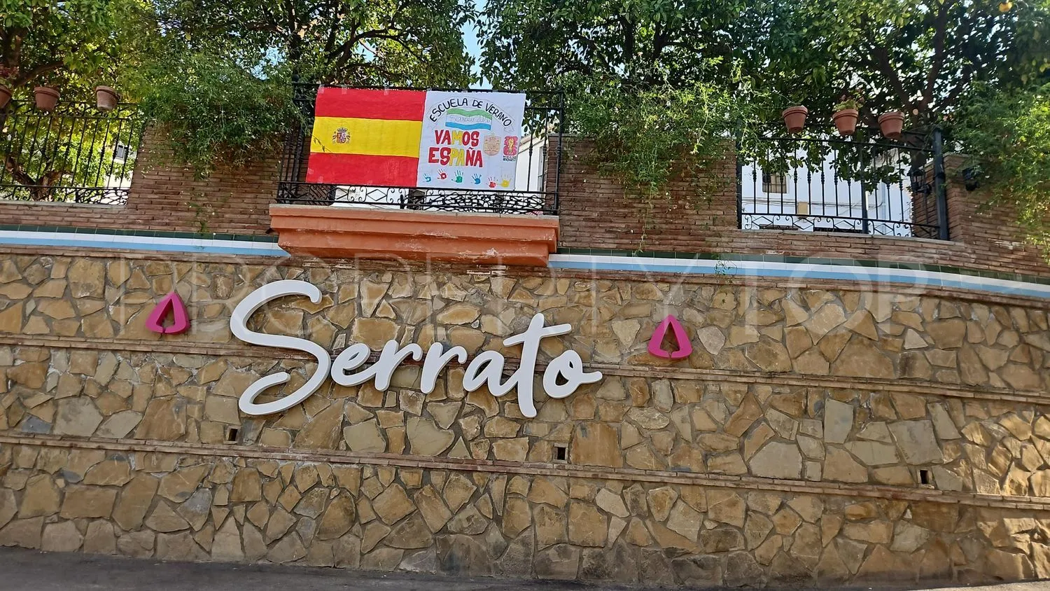 Serrato, casa con 4 dormitorios en venta
