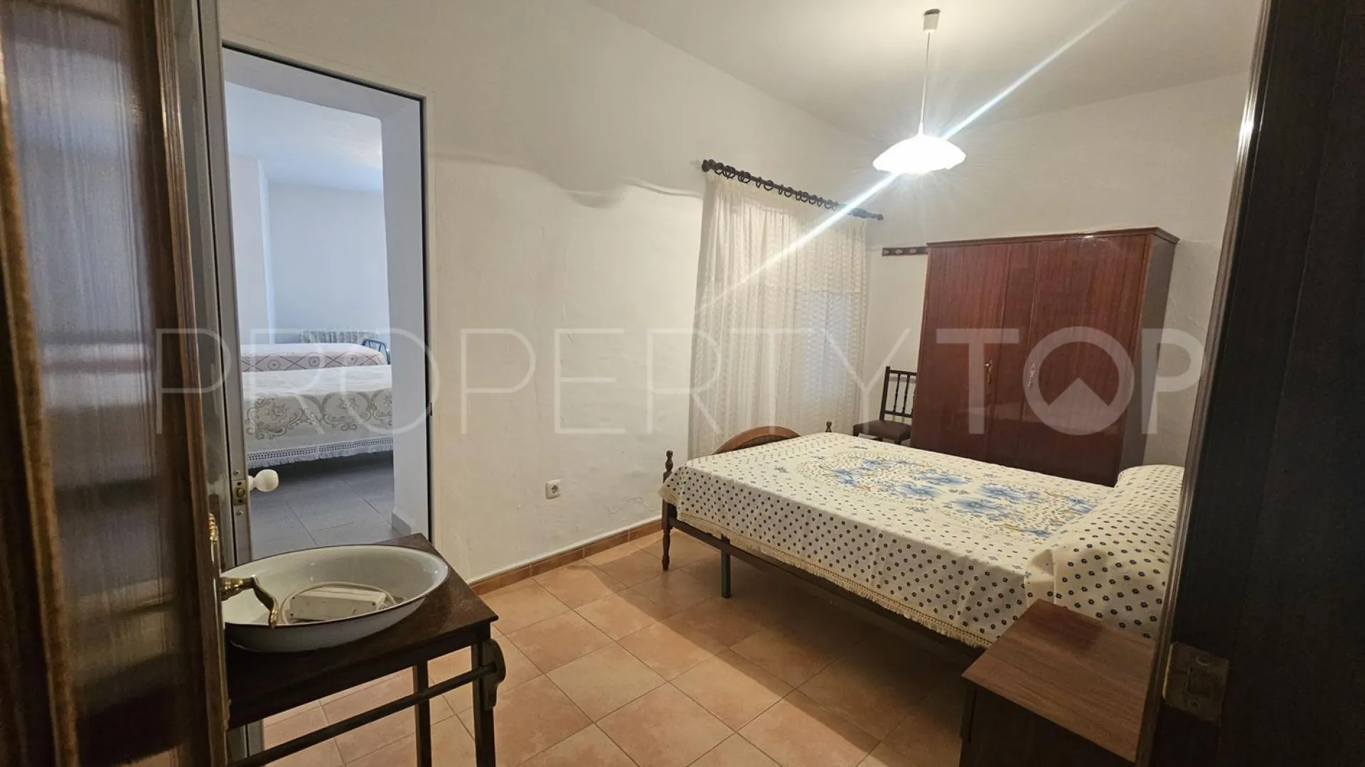 Serrato, casa con 4 dormitorios en venta
