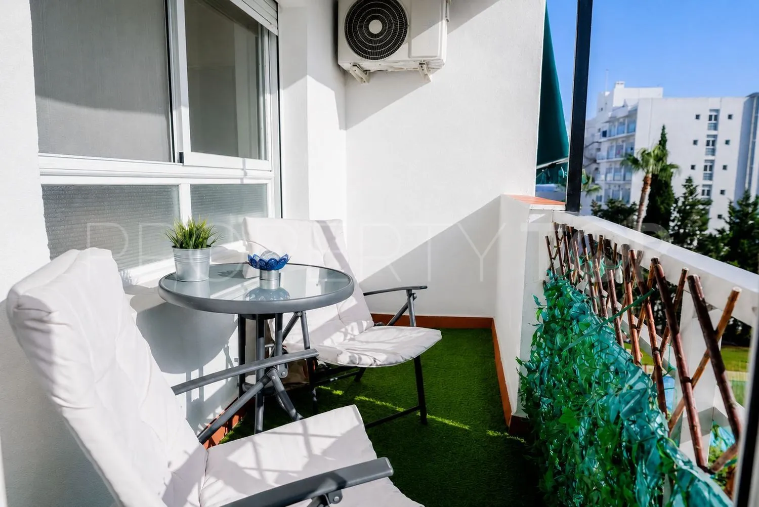 Flat with 2 bedrooms for sale in Puerto Marina