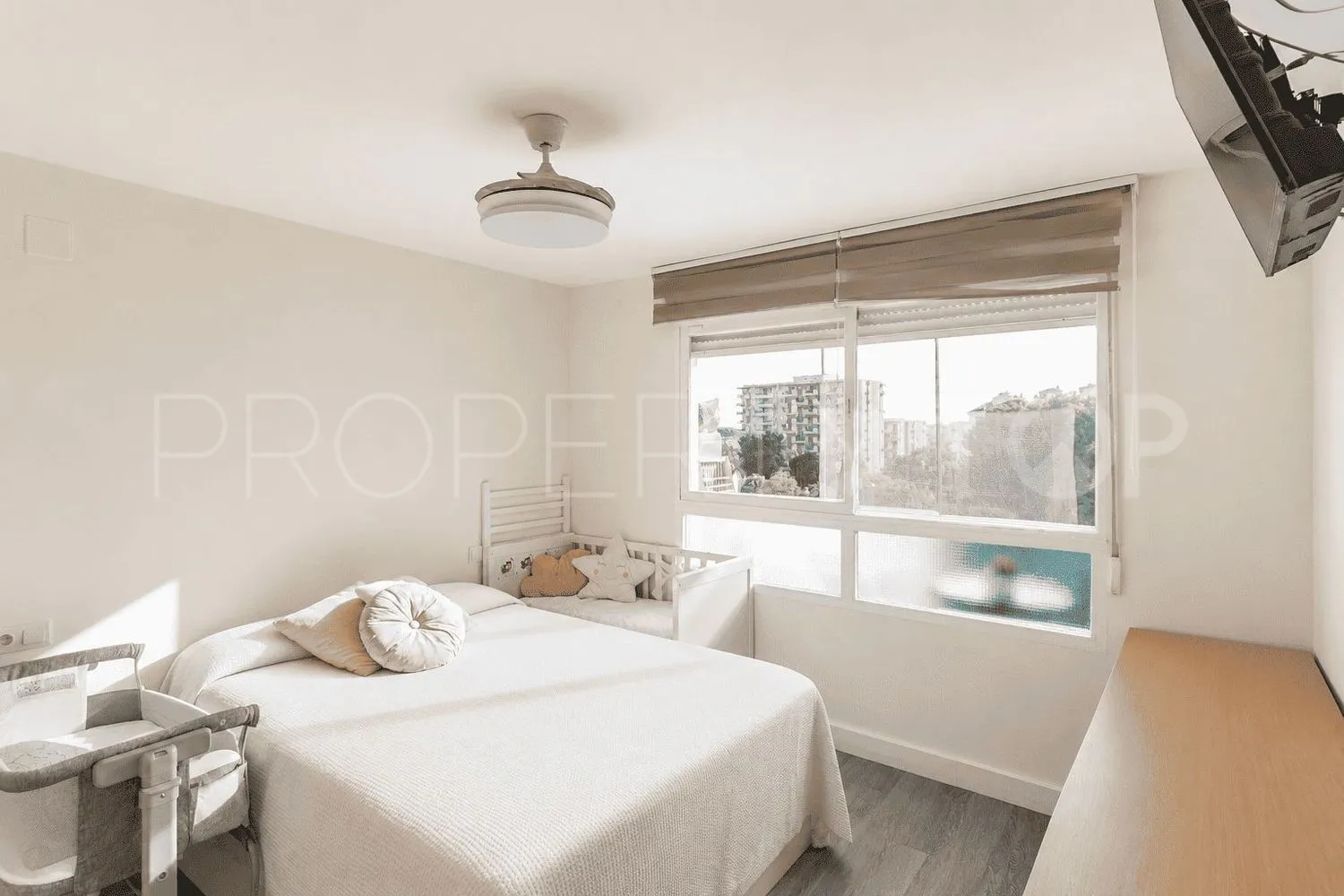 For sale flat in Puerto Marina with 2 bedrooms