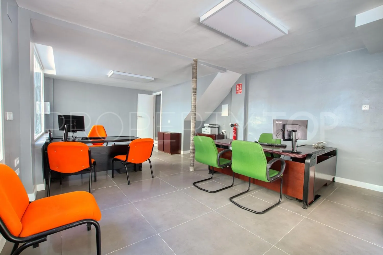 Commercial premises in Hispanidad - Vivar Téllez for sale