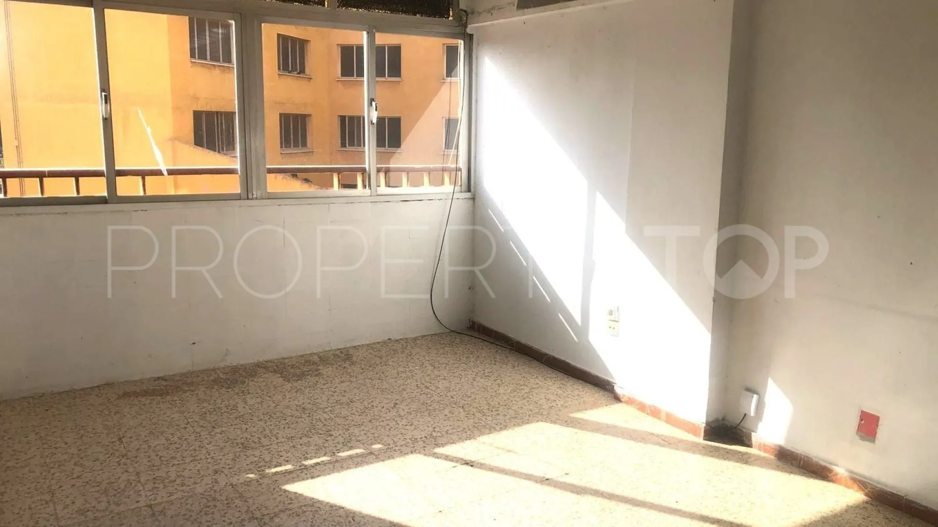 For sale Malaga - Cruz de Humilladero 3 bedrooms flat
