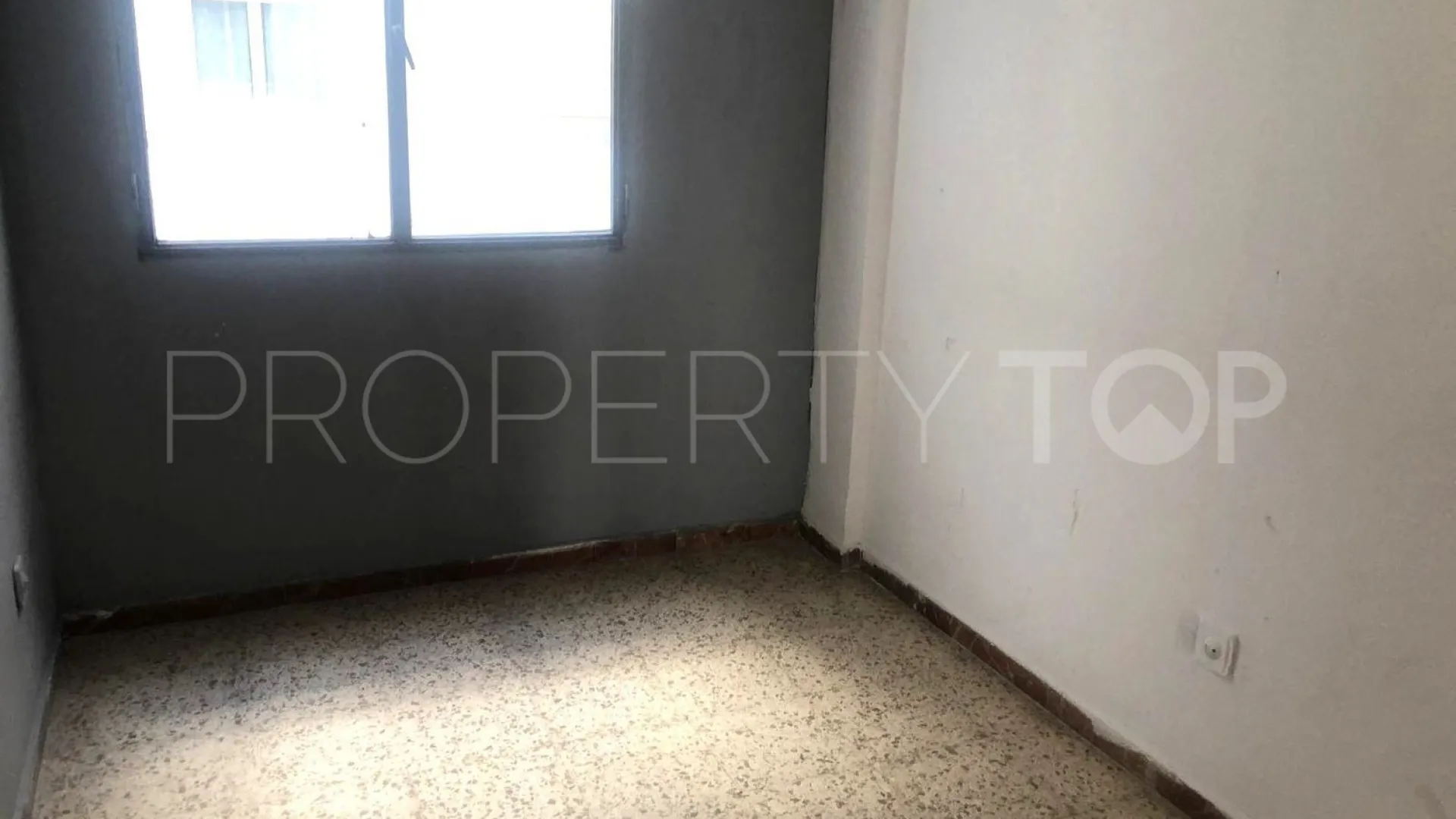 For sale Malaga - Cruz de Humilladero 3 bedrooms flat