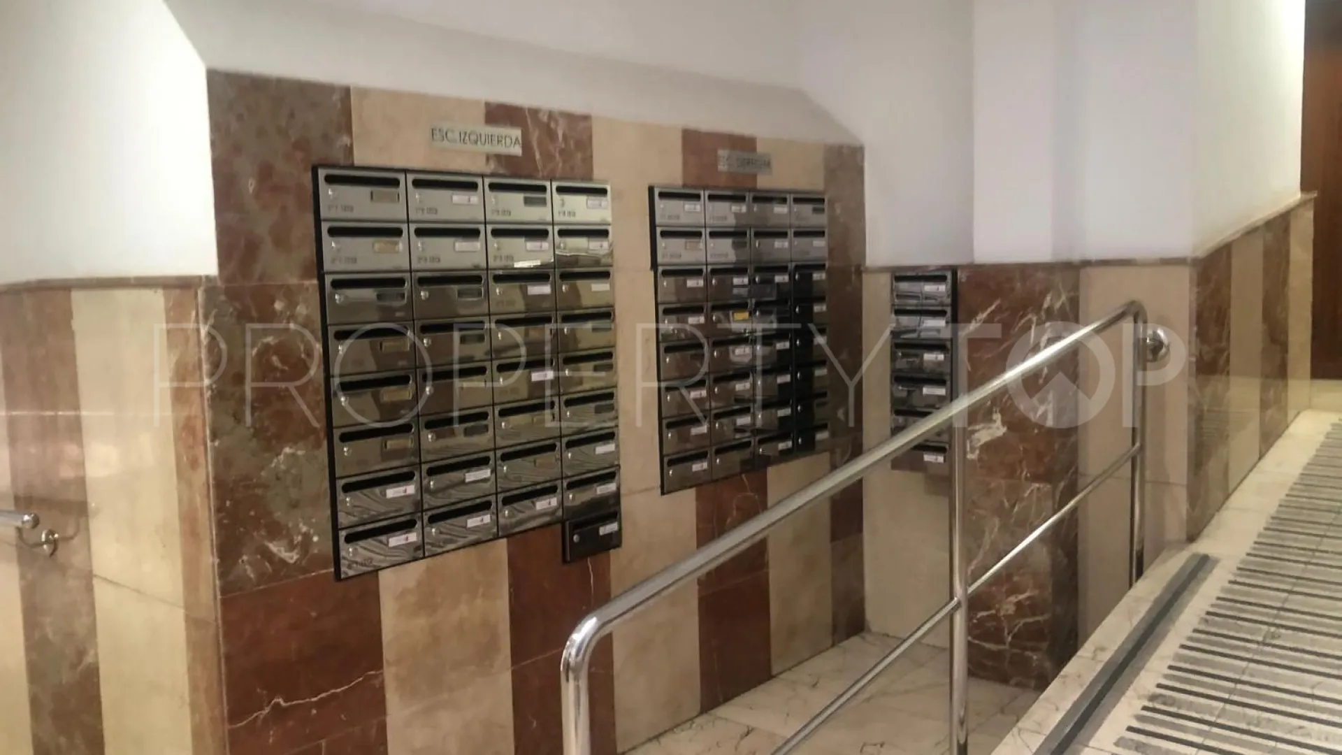 For sale Malaga - Cruz de Humilladero 3 bedrooms flat