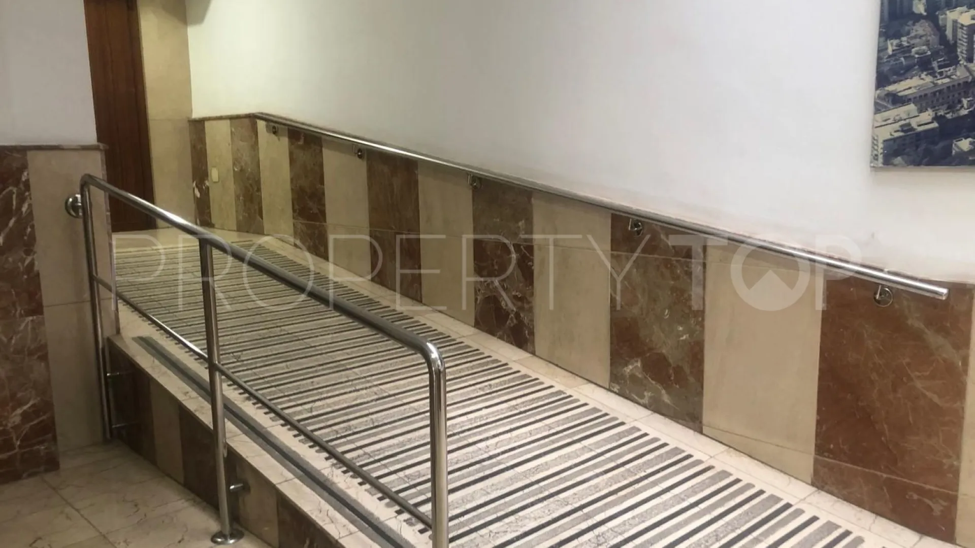 For sale Malaga - Cruz de Humilladero 3 bedrooms flat