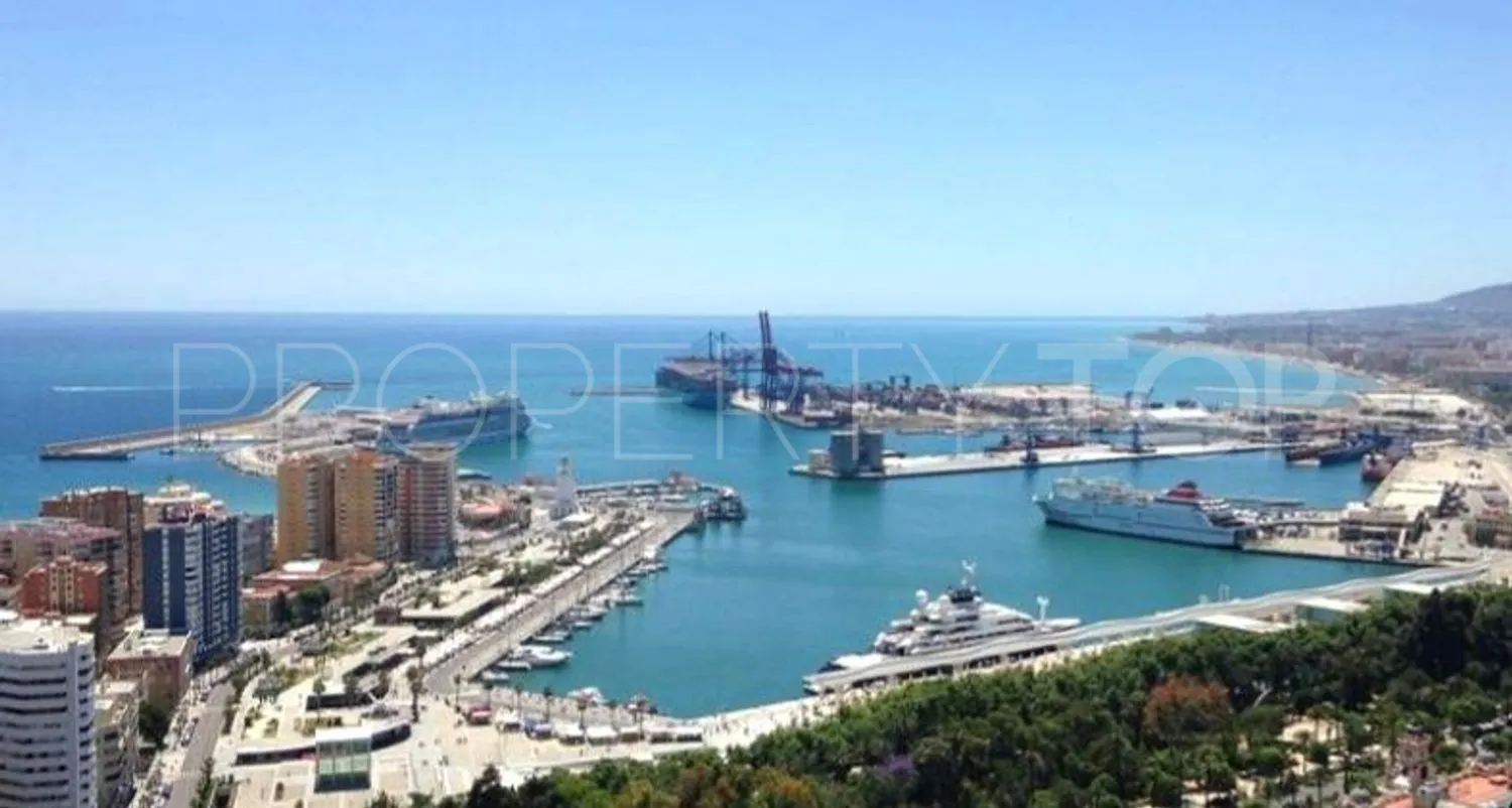For sale Malaga - Cruz de Humilladero 3 bedrooms flat