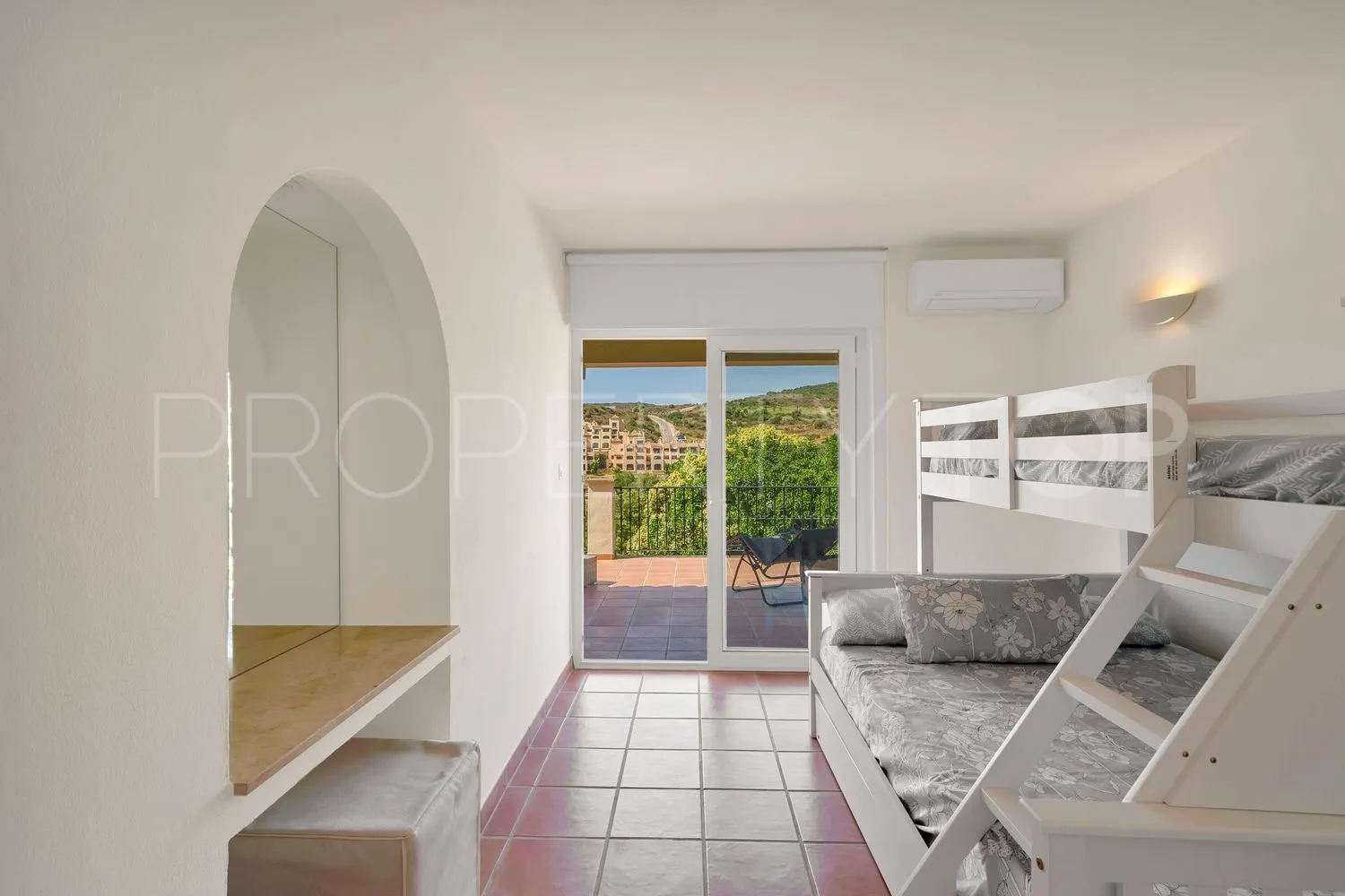Comprar casa de 3 dormitorios en Valle Romano