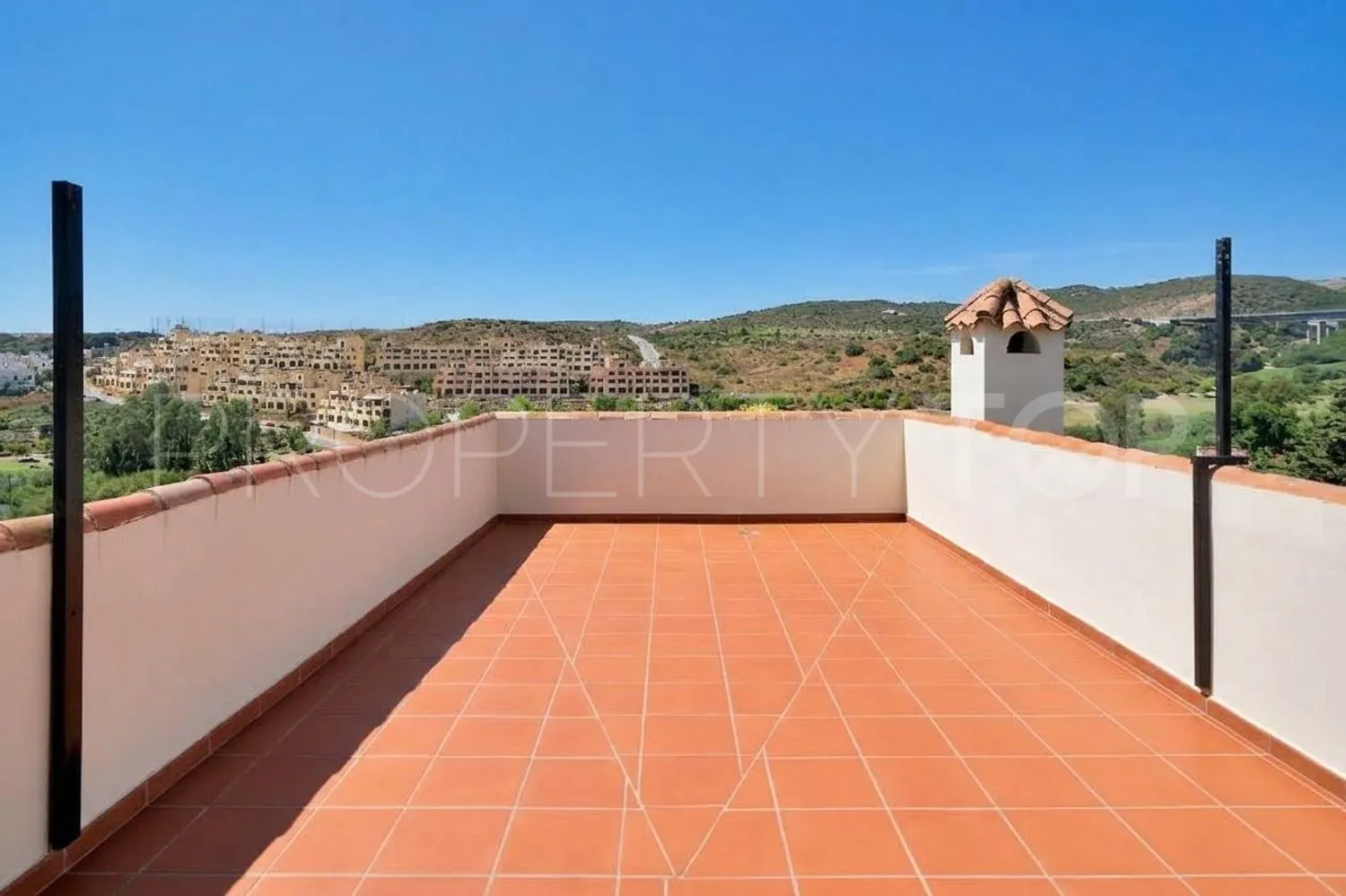 Comprar casa de 3 dormitorios en Valle Romano