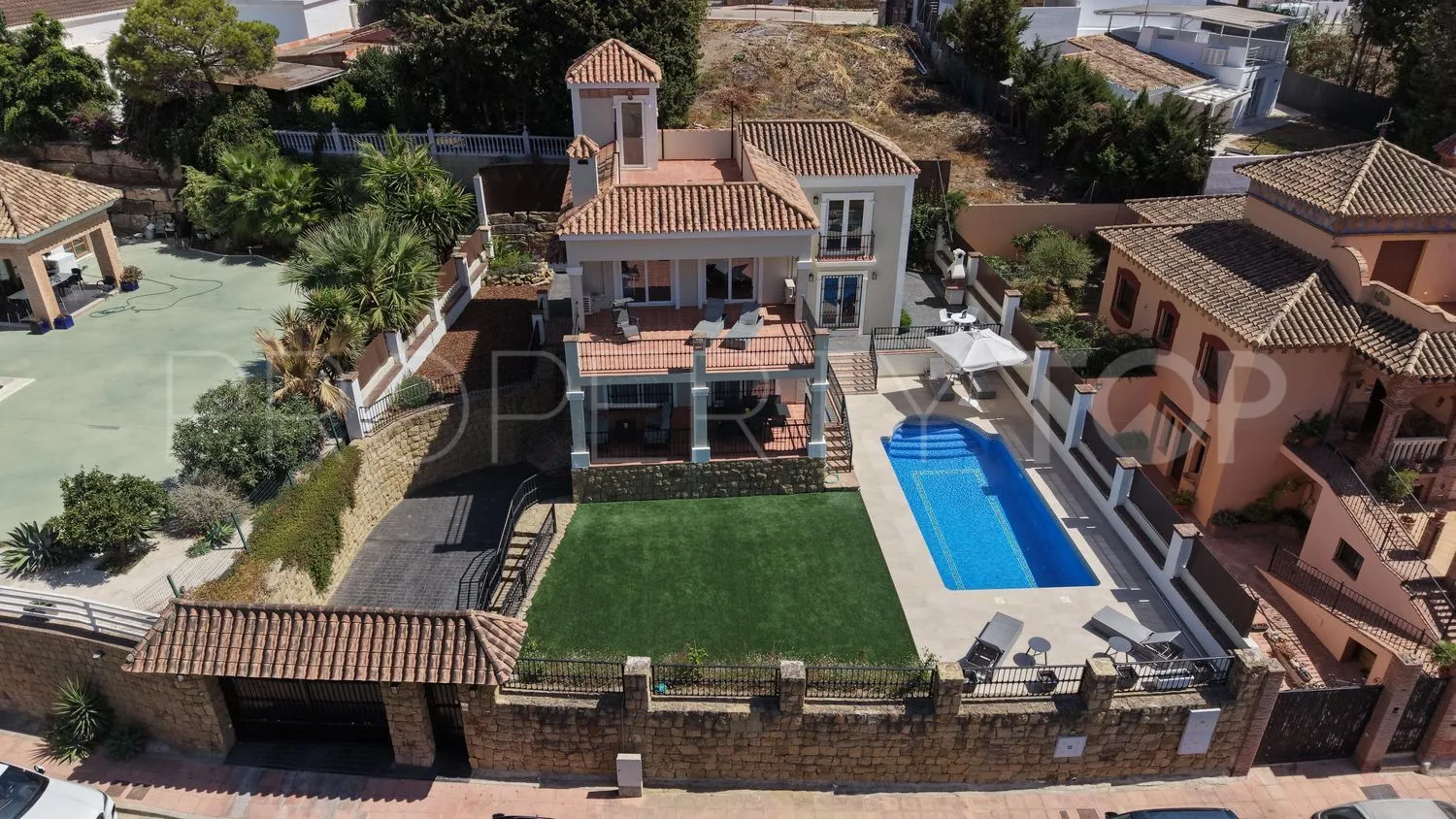 Comprar casa de 3 dormitorios en Valle Romano