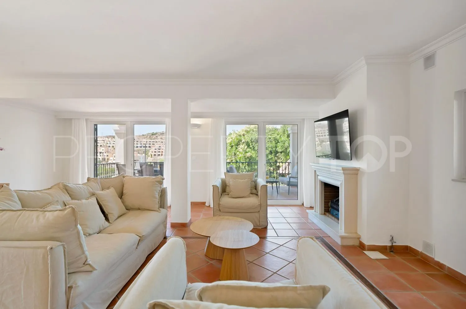 Comprar casa de 3 dormitorios en Valle Romano