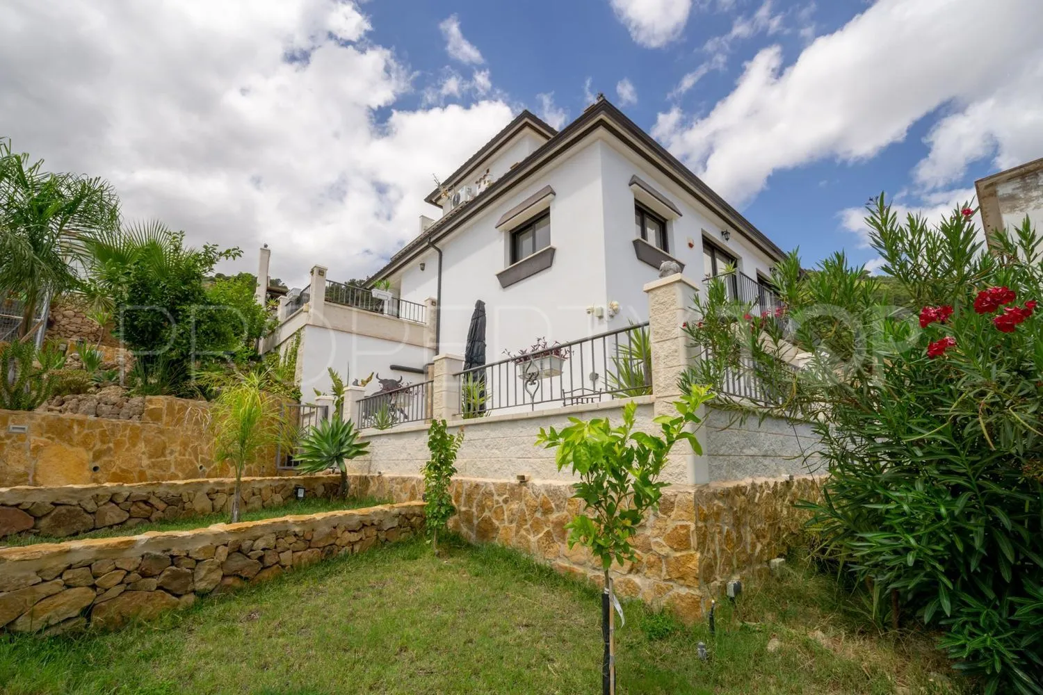 3 bedrooms house in Casarabonela for sale