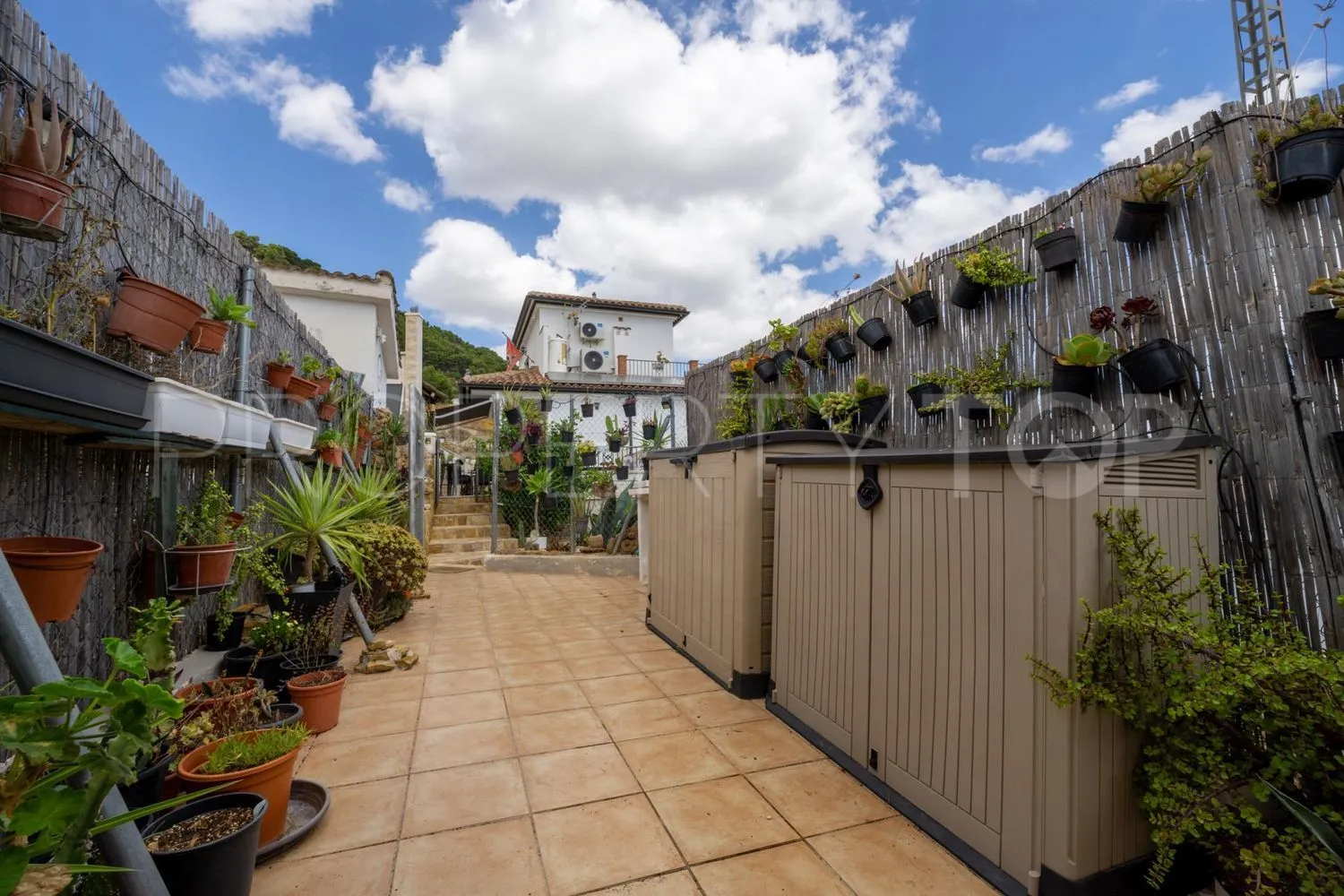 3 bedrooms house in Casarabonela for sale