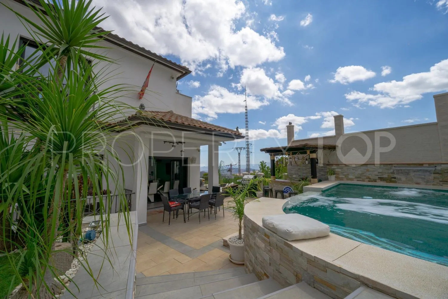 3 bedrooms house in Casarabonela for sale