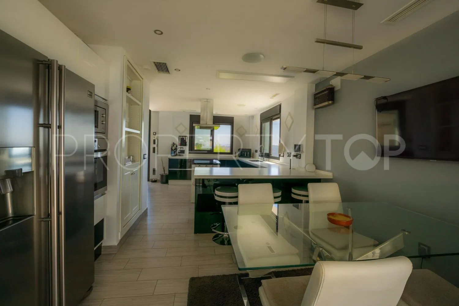 3 bedrooms house in Casarabonela for sale