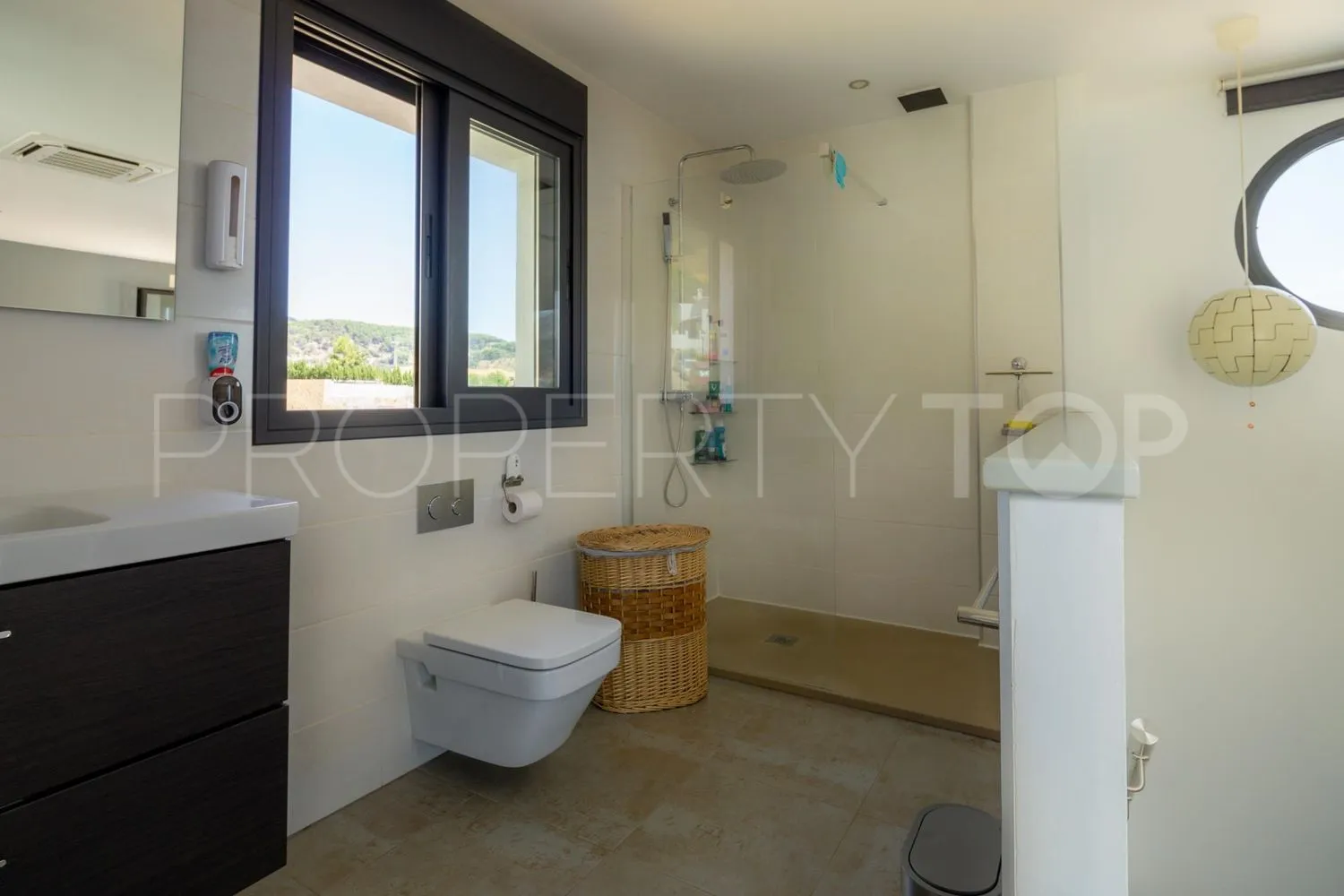 3 bedrooms house in Casarabonela for sale