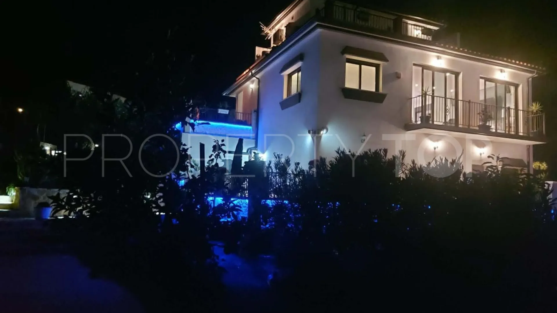3 bedrooms house in Casarabonela for sale