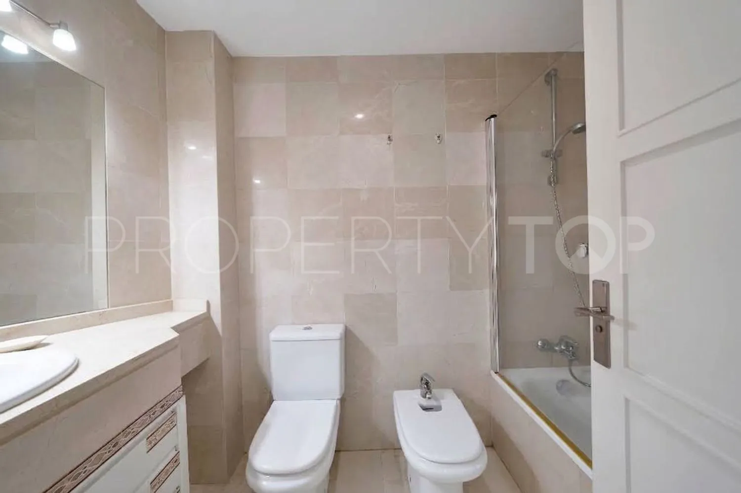 La Carolina flat for sale