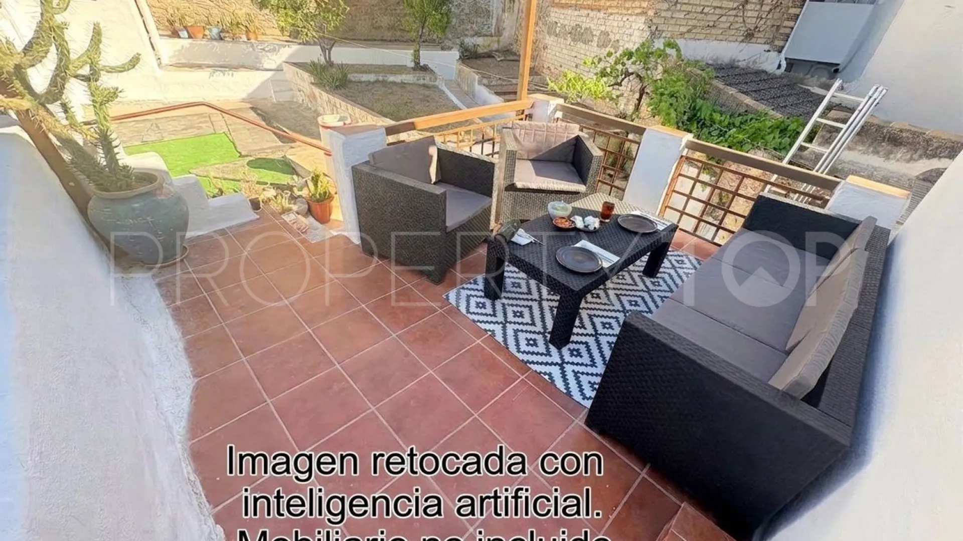 Town house in Cuevas de San Marcos for sale