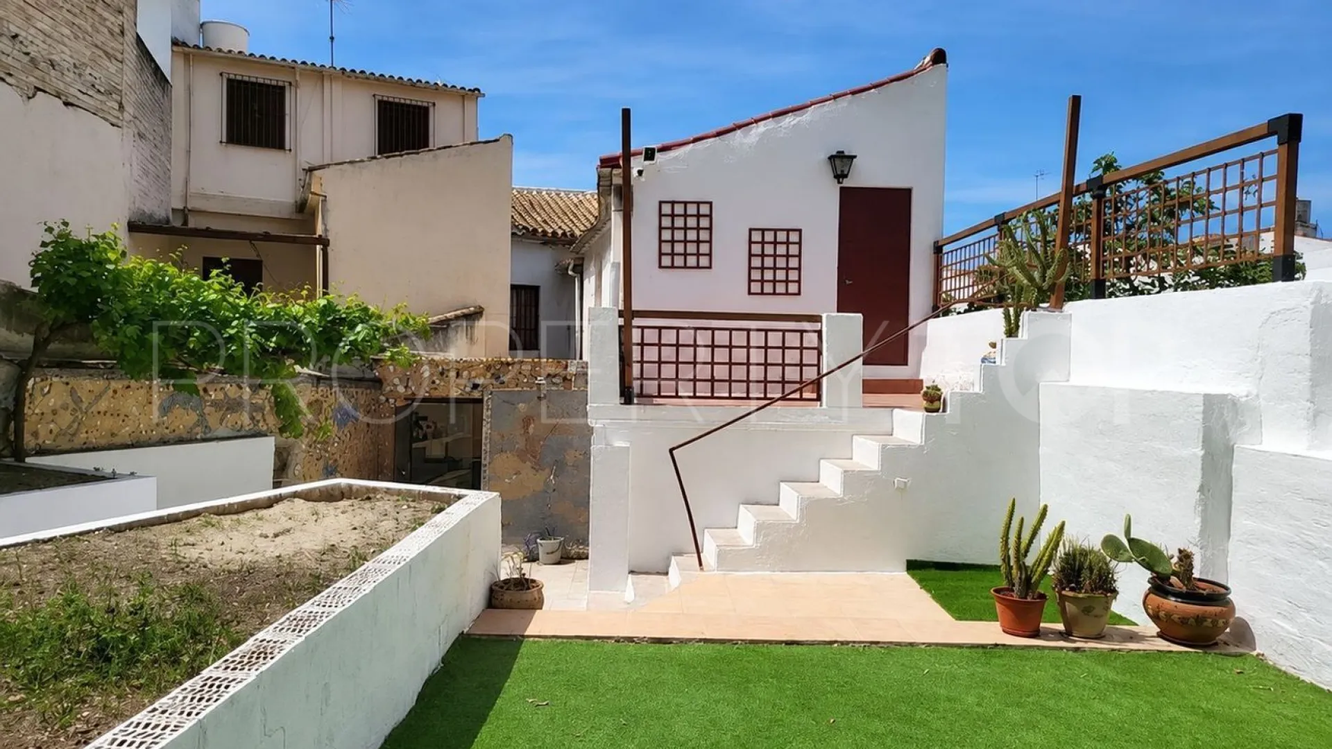 Town house in Cuevas de San Marcos for sale