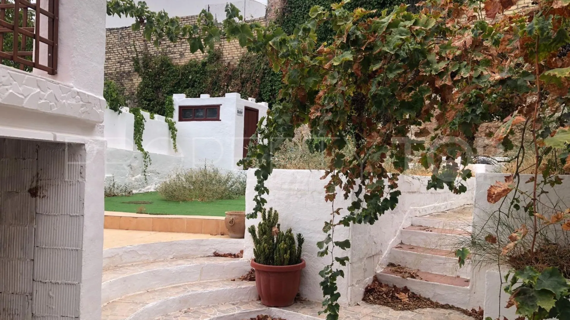 Town house in Cuevas de San Marcos for sale