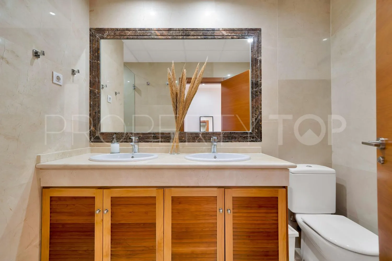 Town house for sale in Valle Romano