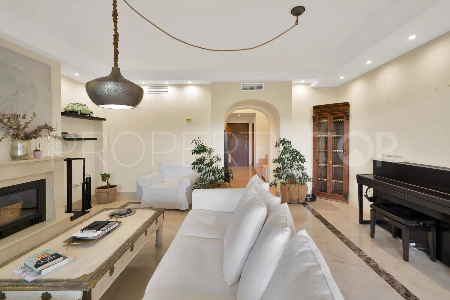 Town house for sale in Valle Romano
