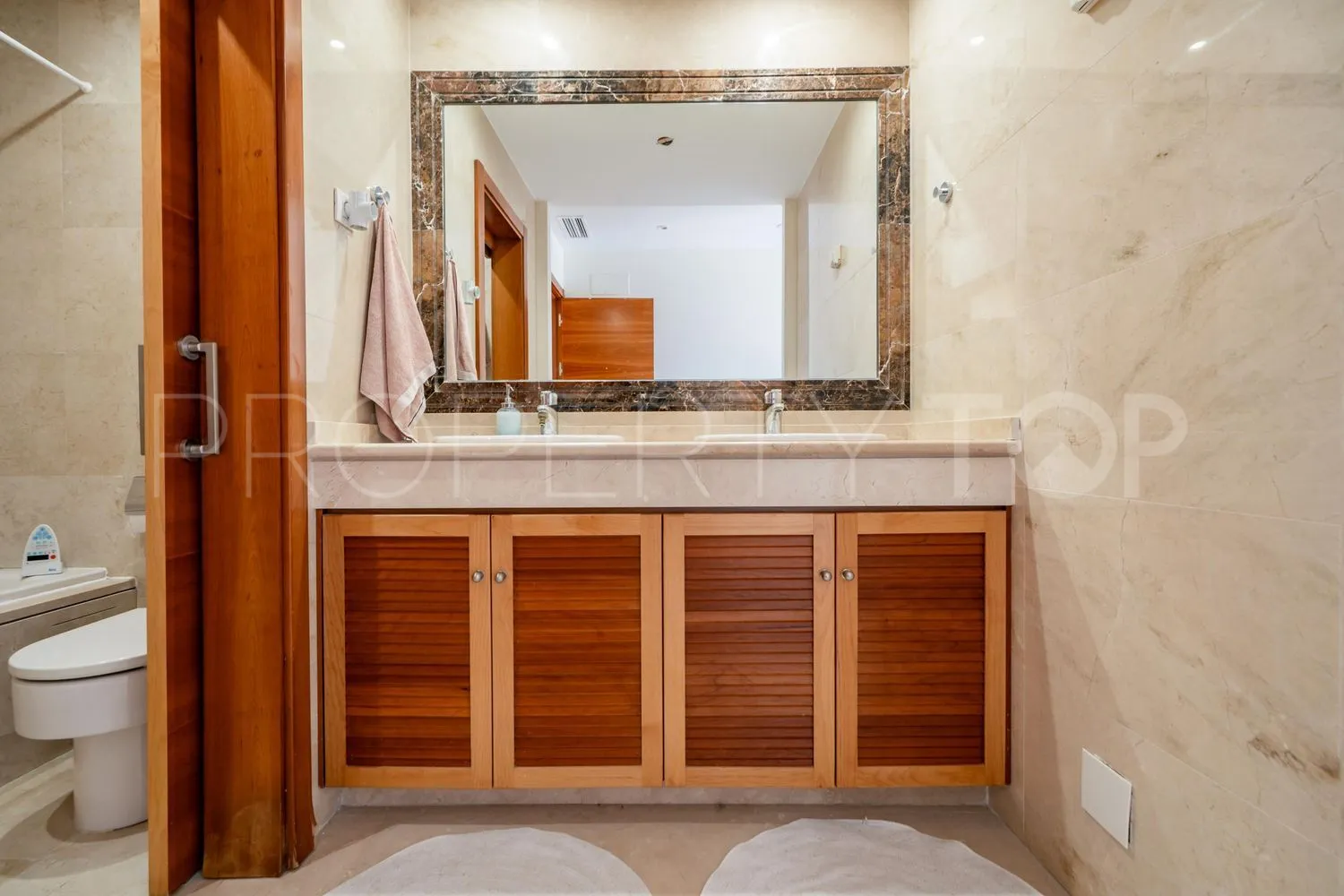 Town house for sale in Valle Romano