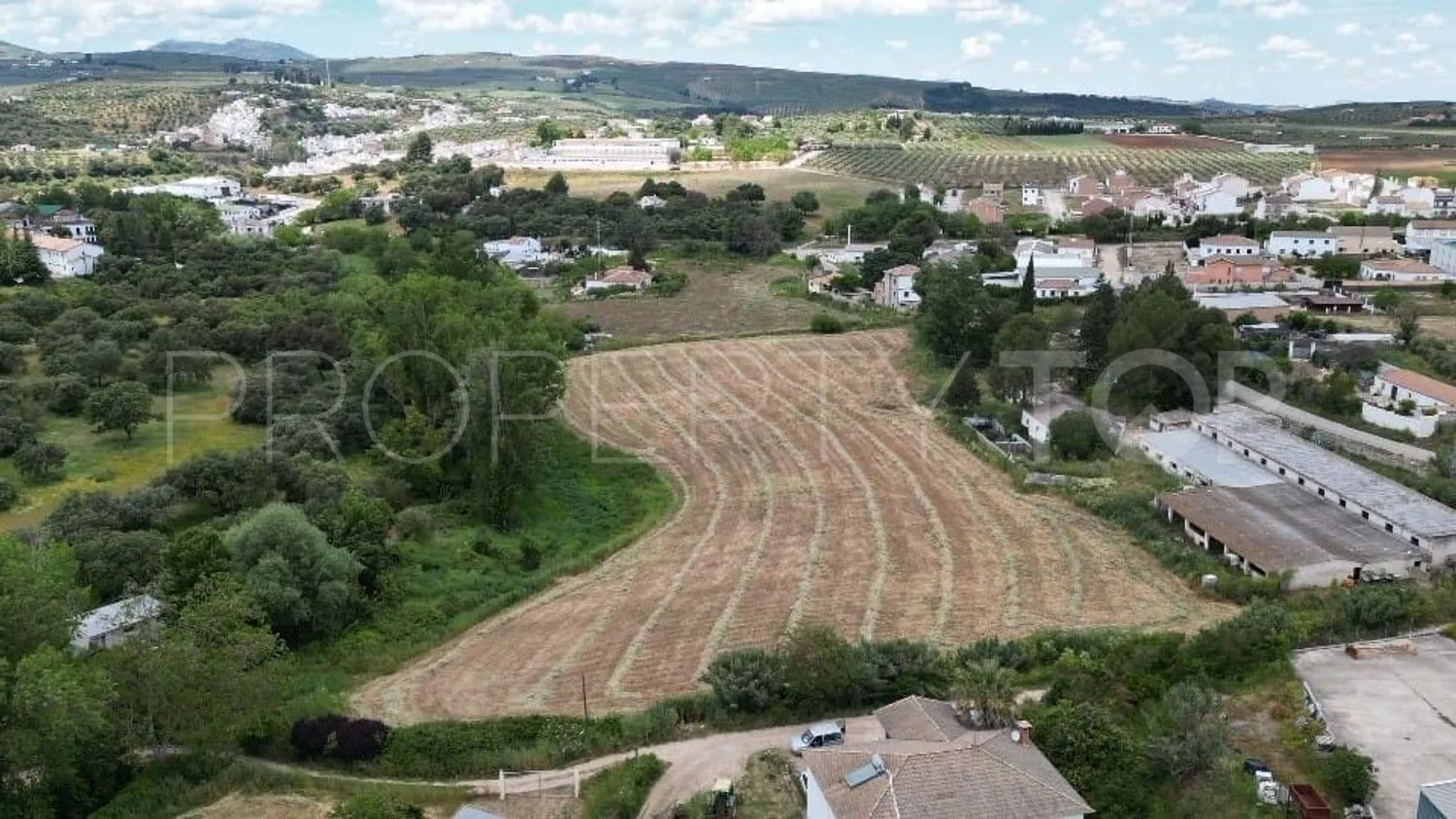 Comprar parcela en Setenil de las Bodegas