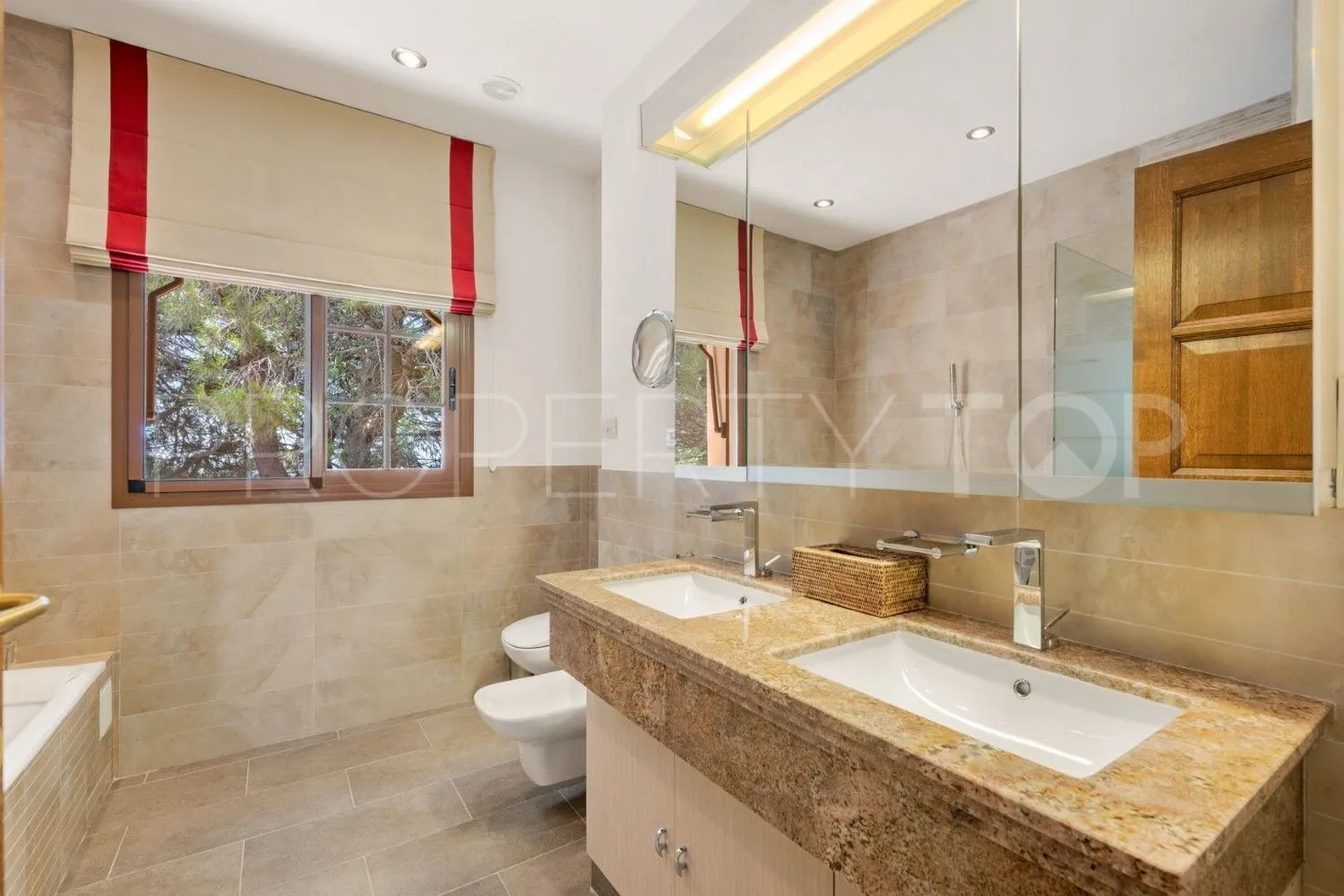 9 bedrooms Ojen house for sale