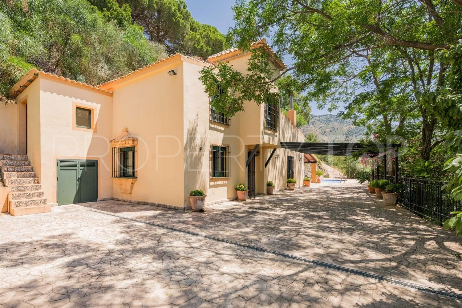 9 bedrooms Ojen house for sale