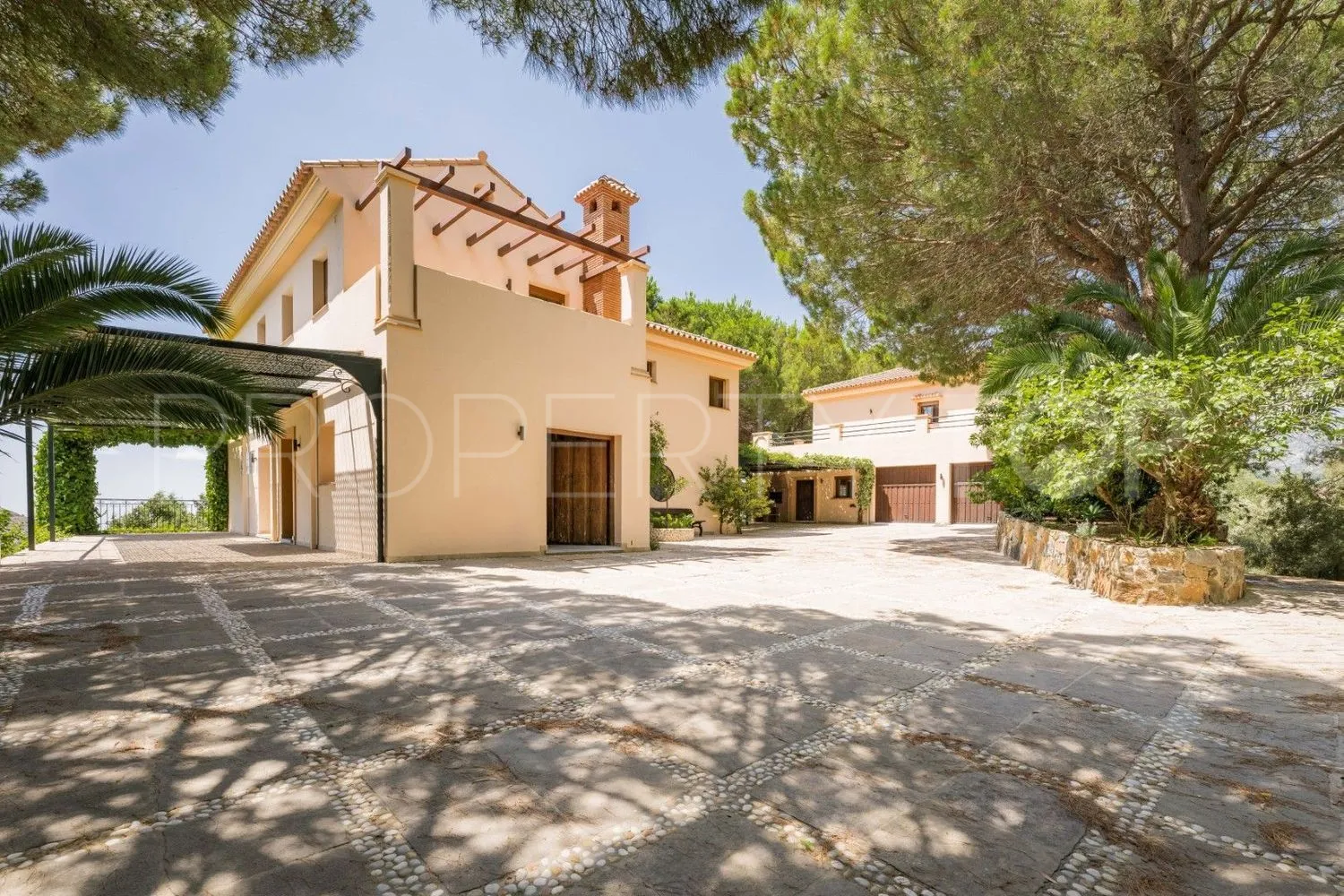 9 bedrooms Ojen house for sale