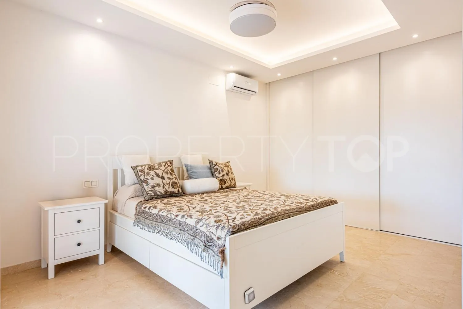 House with 4 bedrooms for sale in Mijas Golf