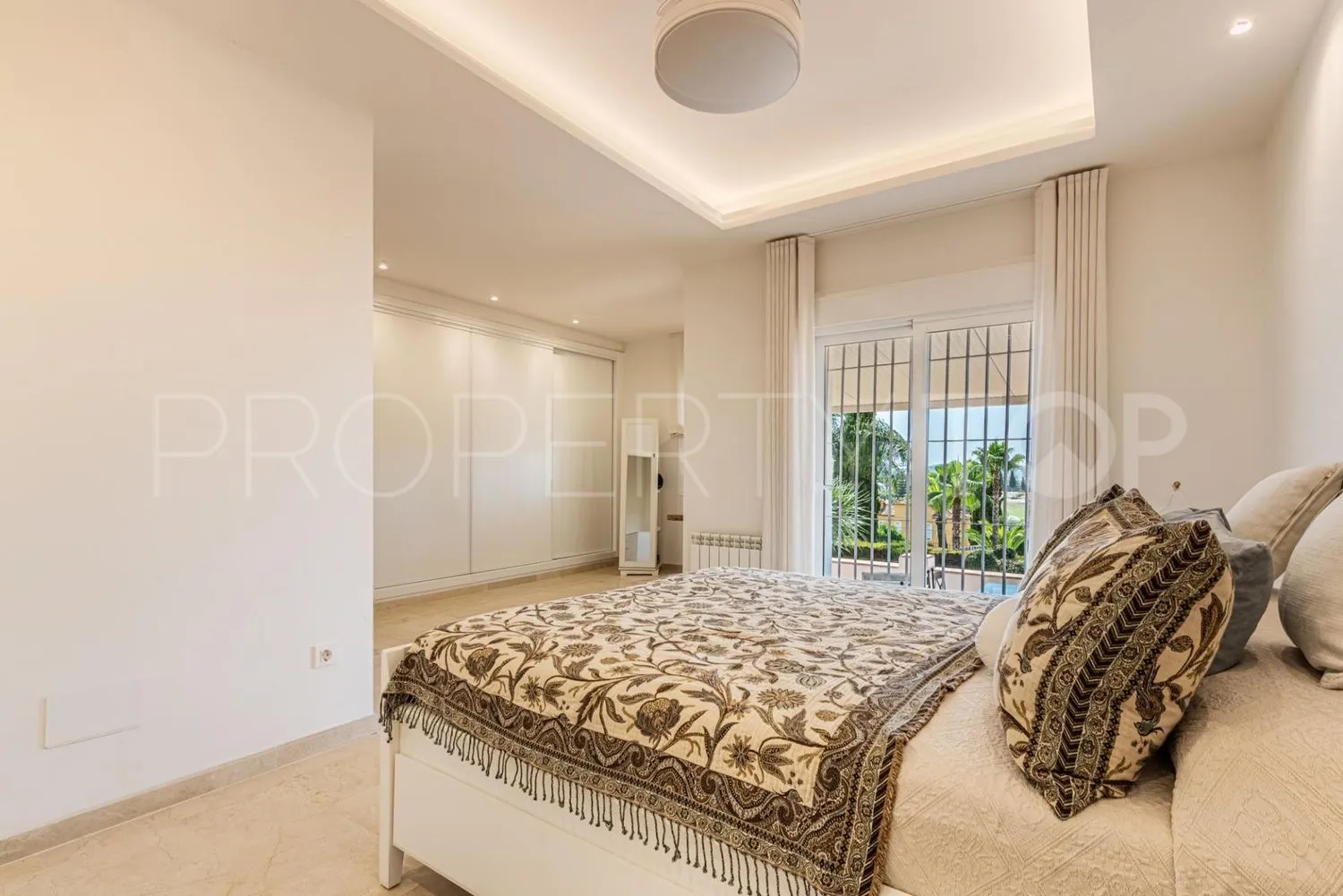 House with 4 bedrooms for sale in Mijas Golf
