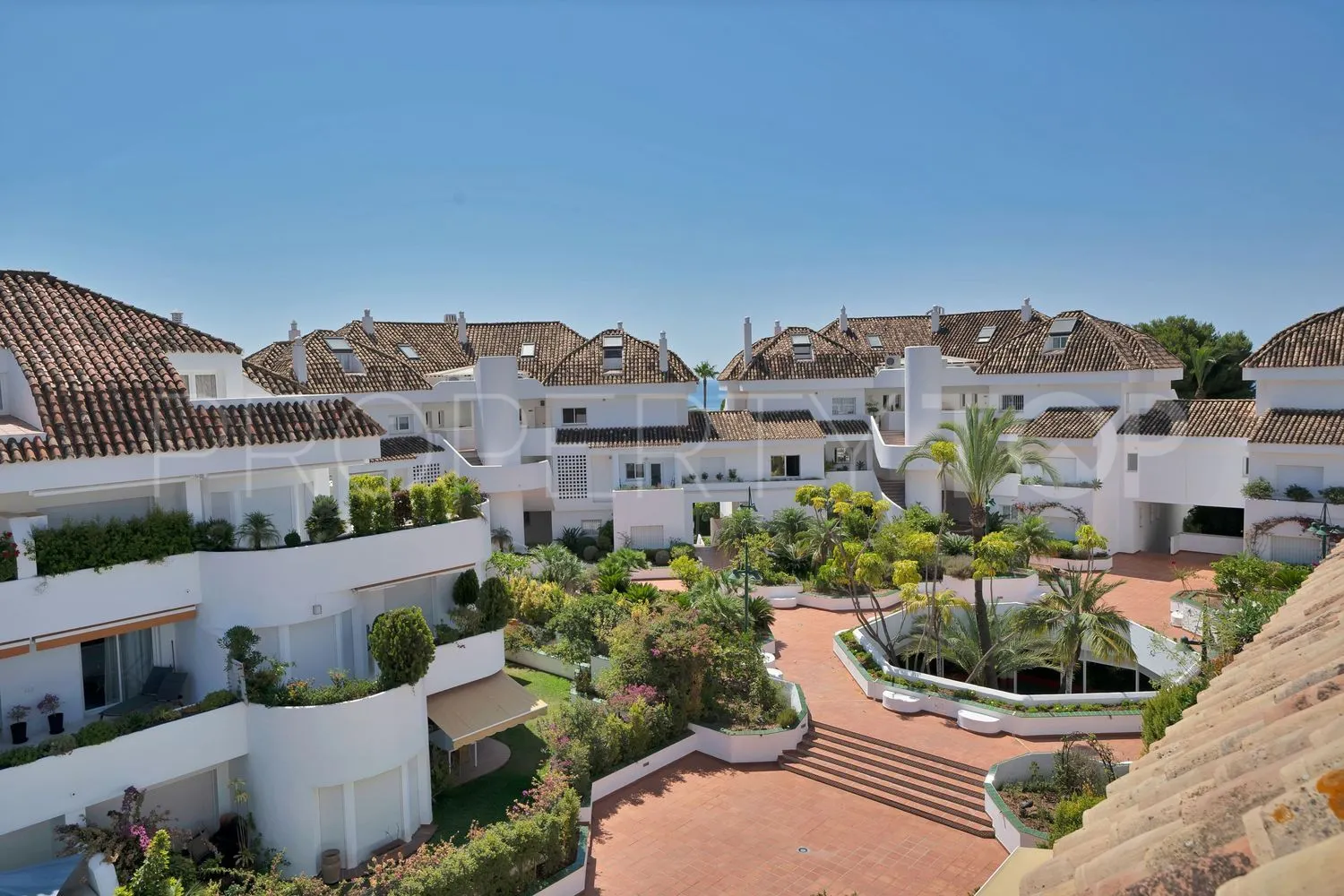 Las Lomas del Marbella Club, piso a la venta de 2 dormitorios