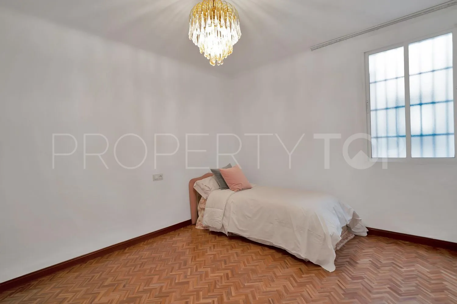 Se vende piso en Ricardo Soriano