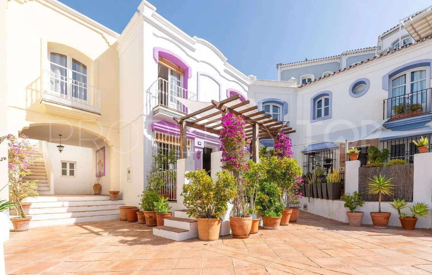 For sale town house in La Quinta