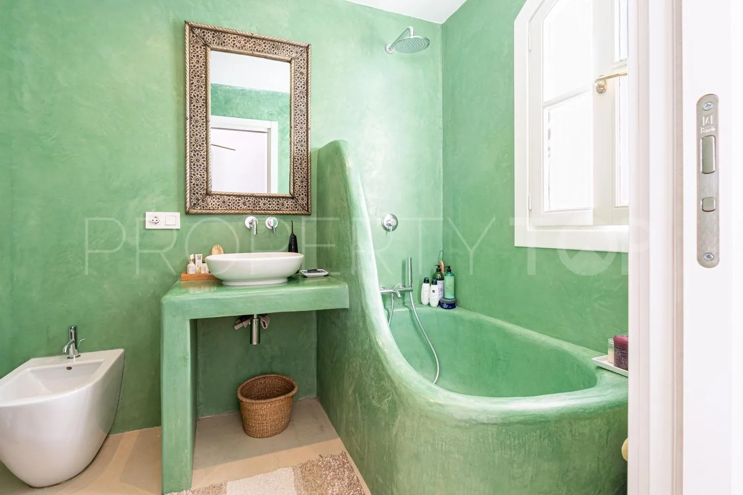 For sale town house in La Quinta