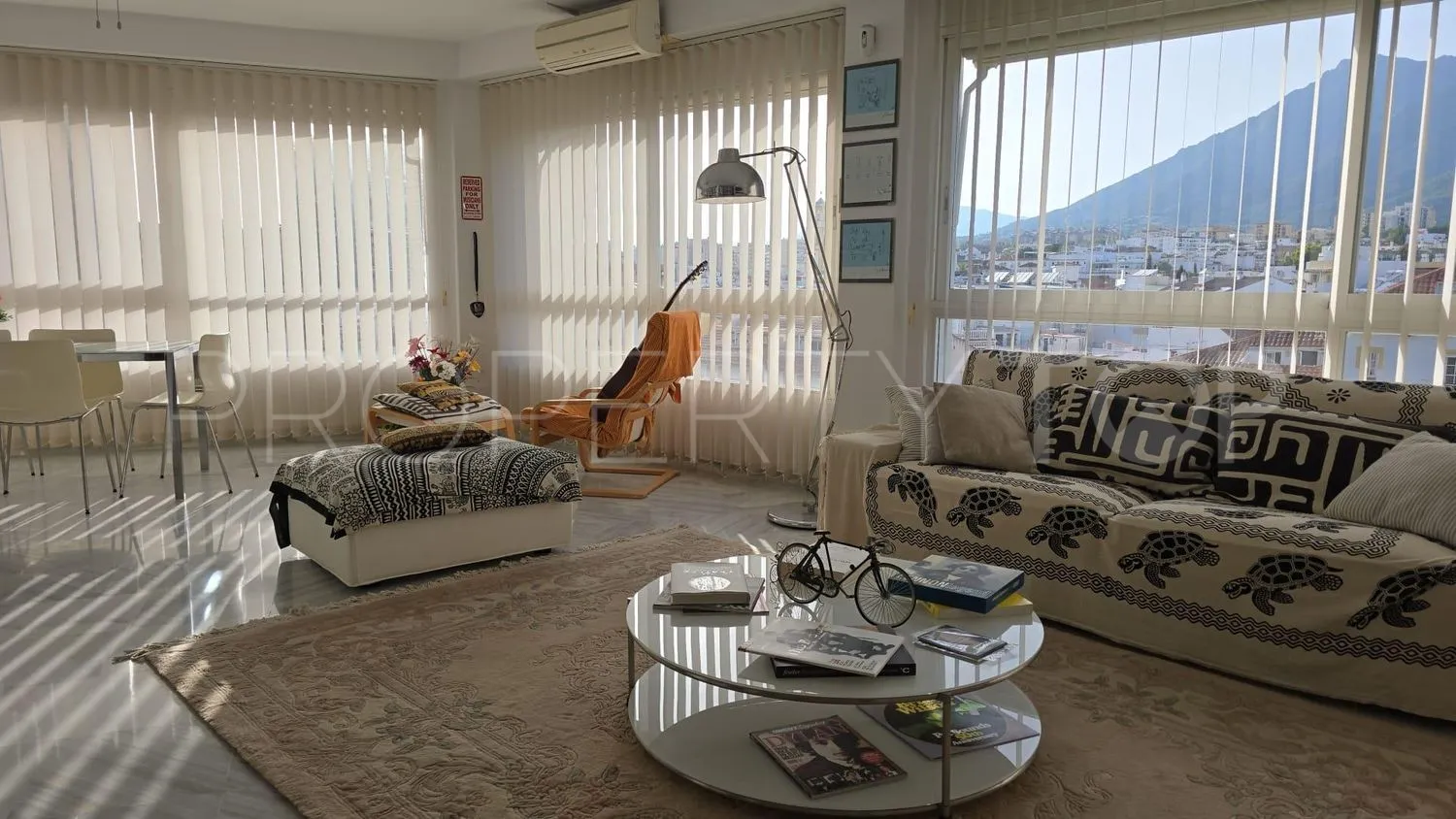 For sale 2 bedrooms flat in Plaza de toros-La Ermita